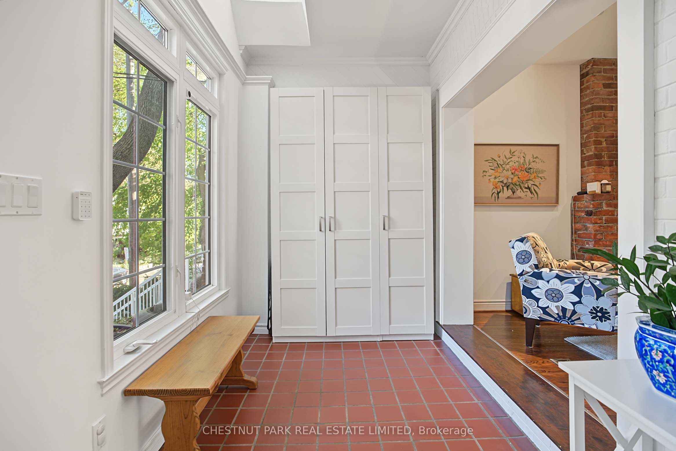 15 Millbrook Crescent Property Photo 8