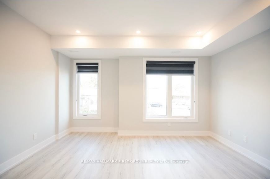 180 Prince Street 3 Property Photo 8