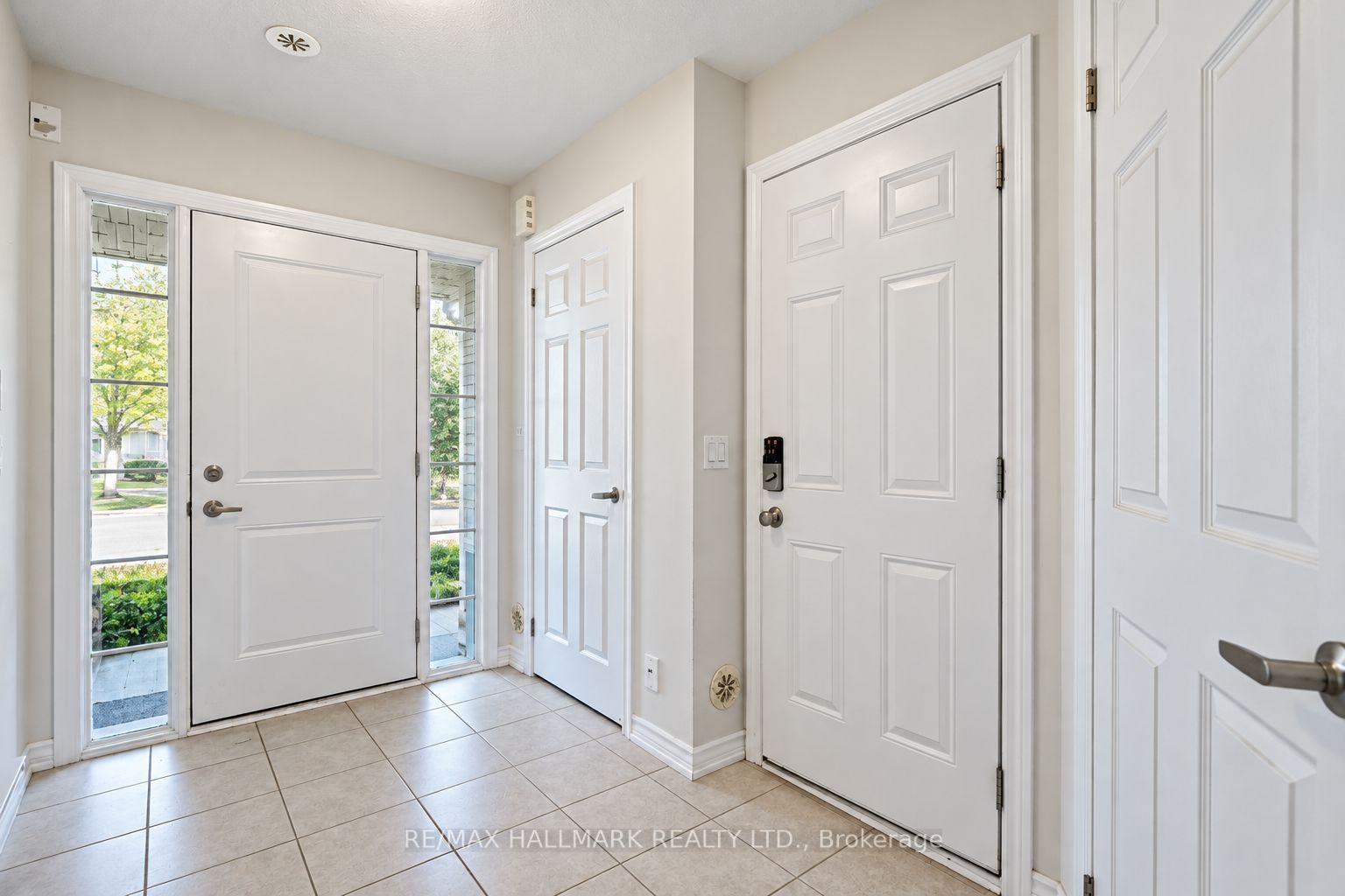 63 Tabaret Crescent Property Photo 5