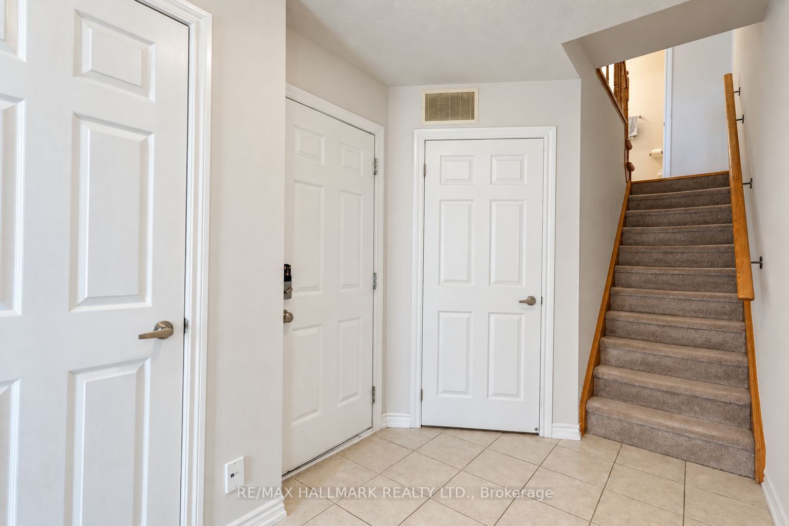 63 Tabaret Crescent Property Photo 12