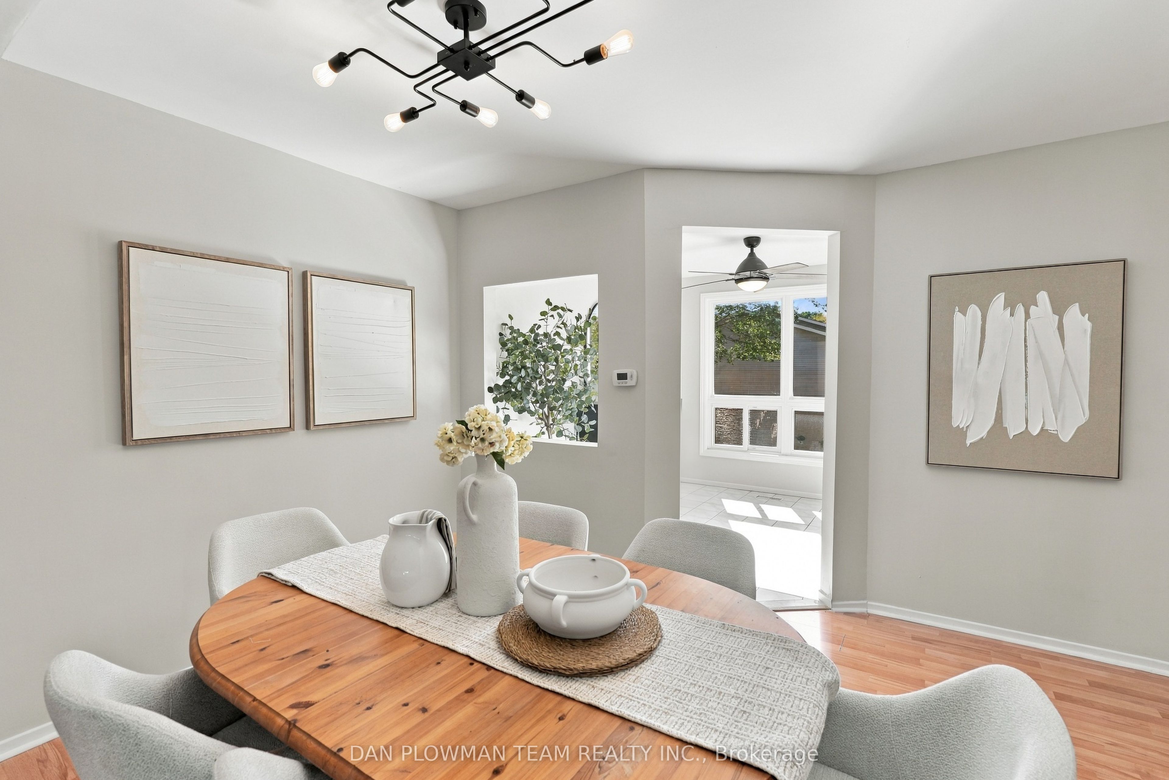 1133 Ritson Road N 81 Property Photo 12
