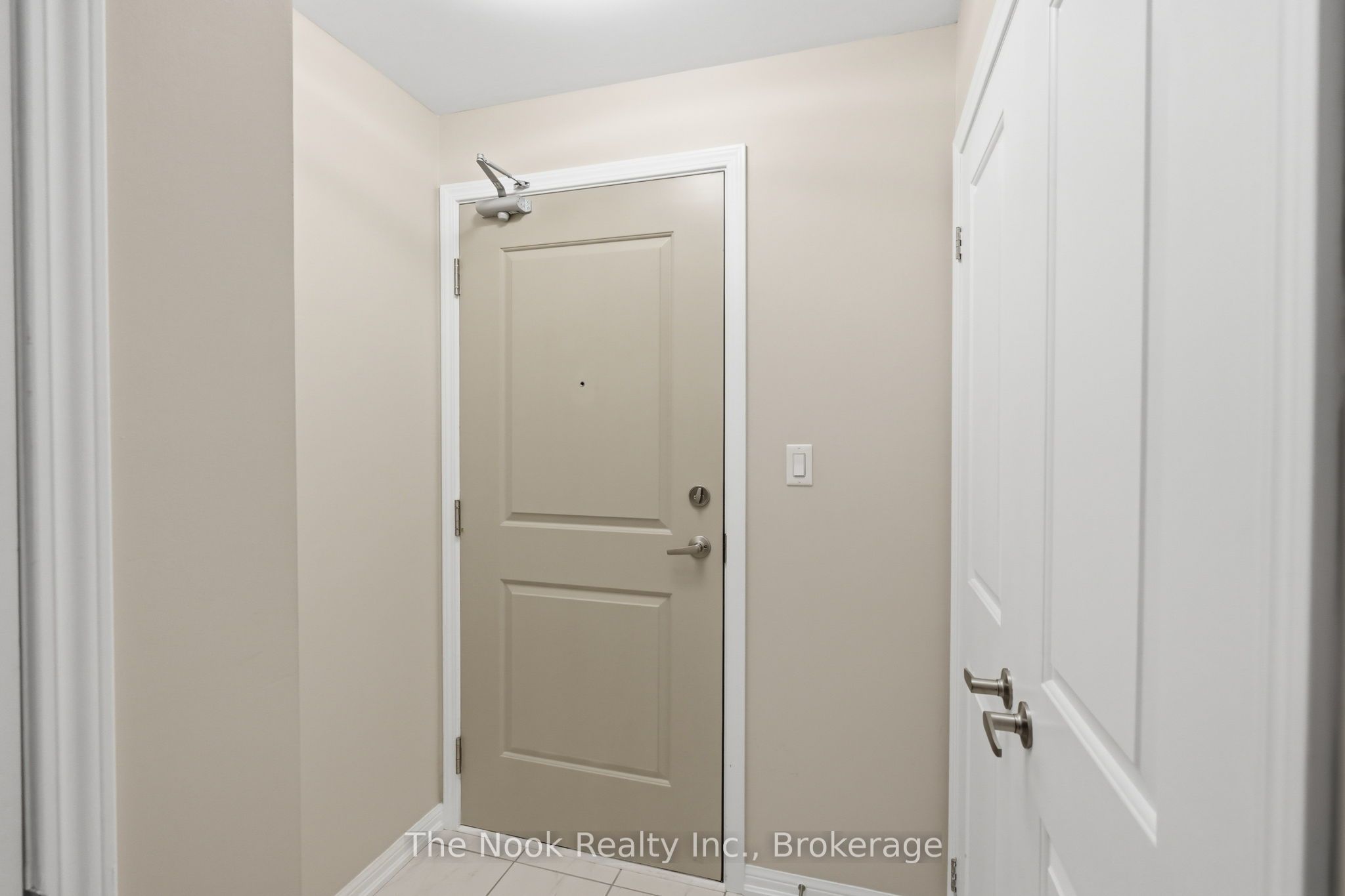84 Aspen Springs Drive 420 Property Photo 6