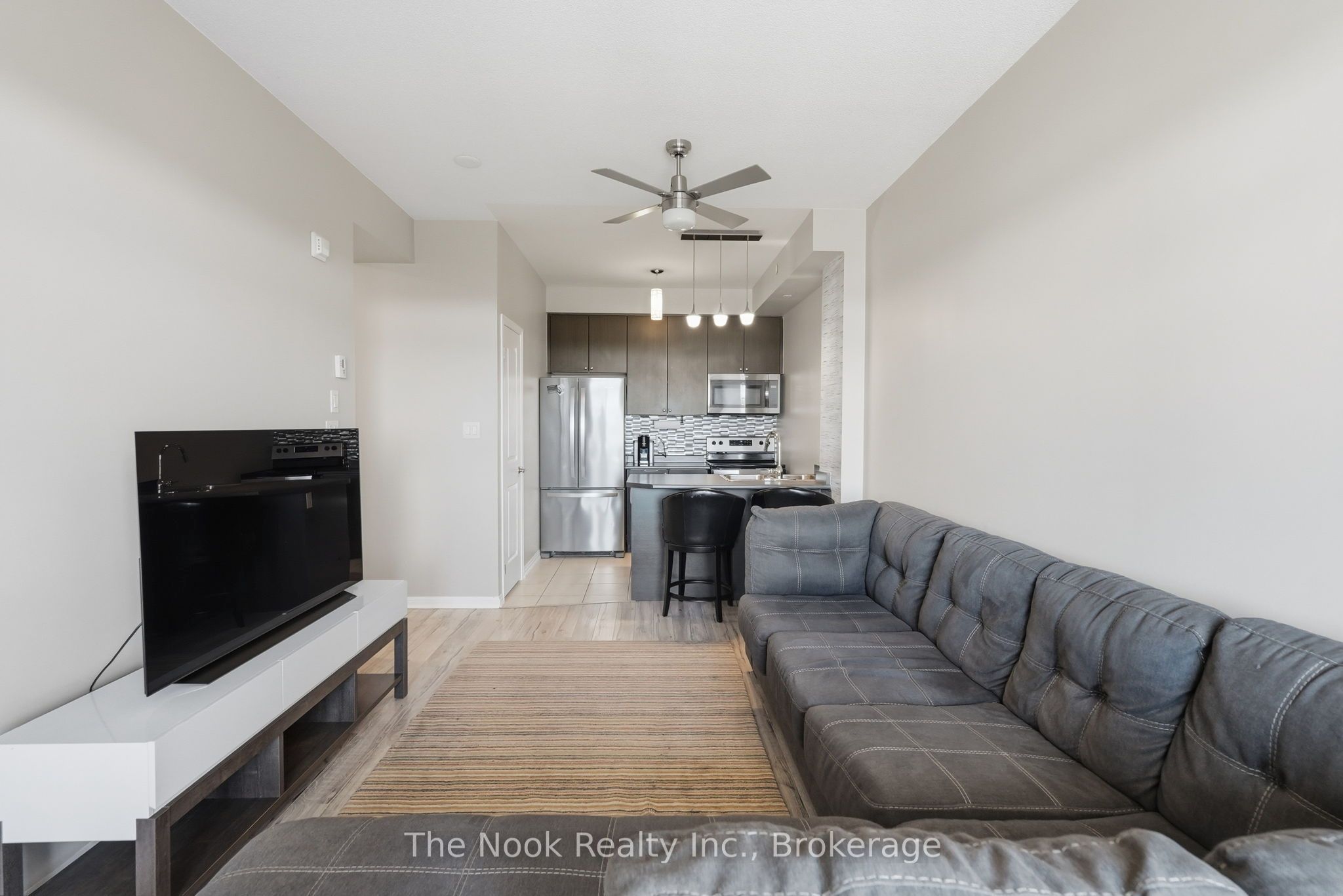 84 Aspen Springs Drive 420 Property Photo 16