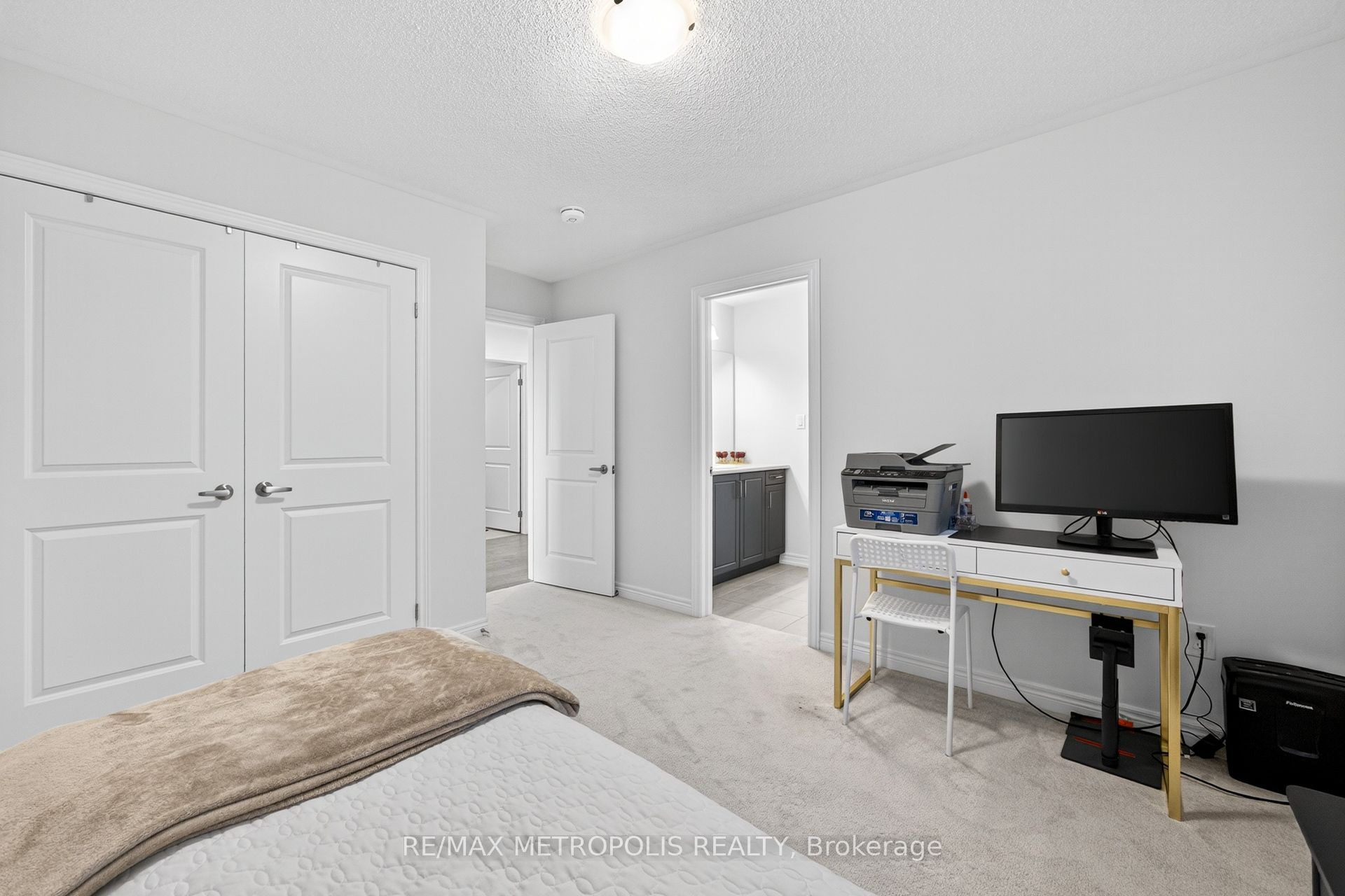 127 Mcphail Avenue Property Photo 32