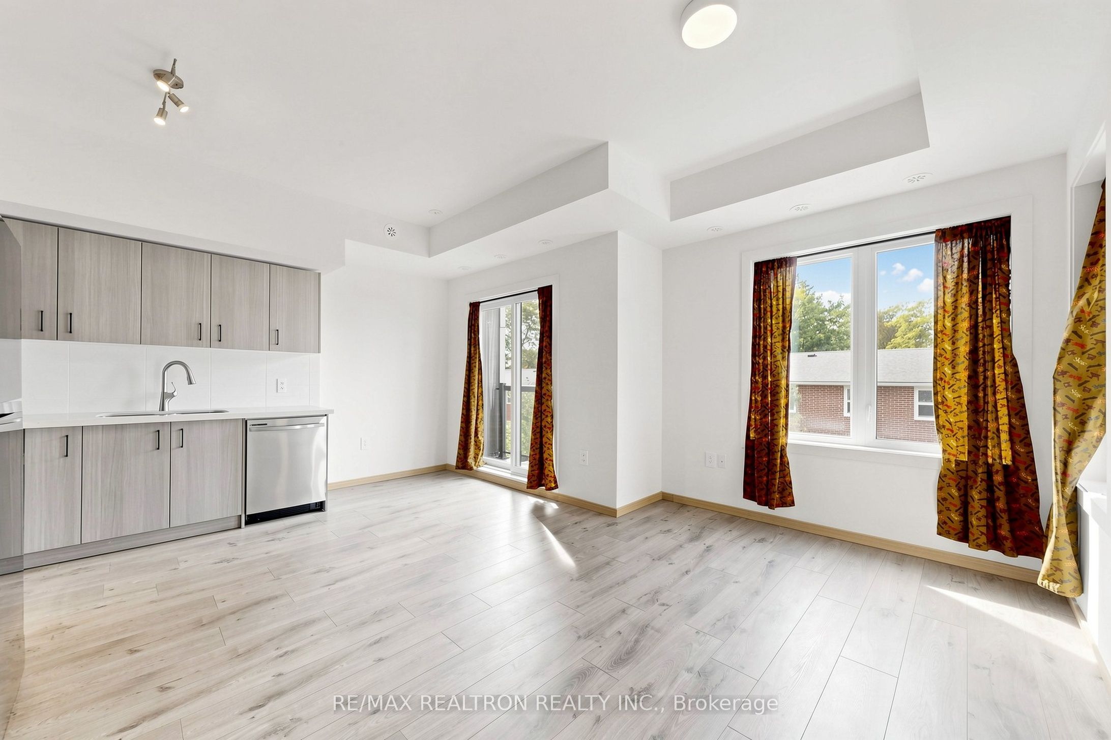 3423 Sheppard Avenue E 307 Property Photo 8
