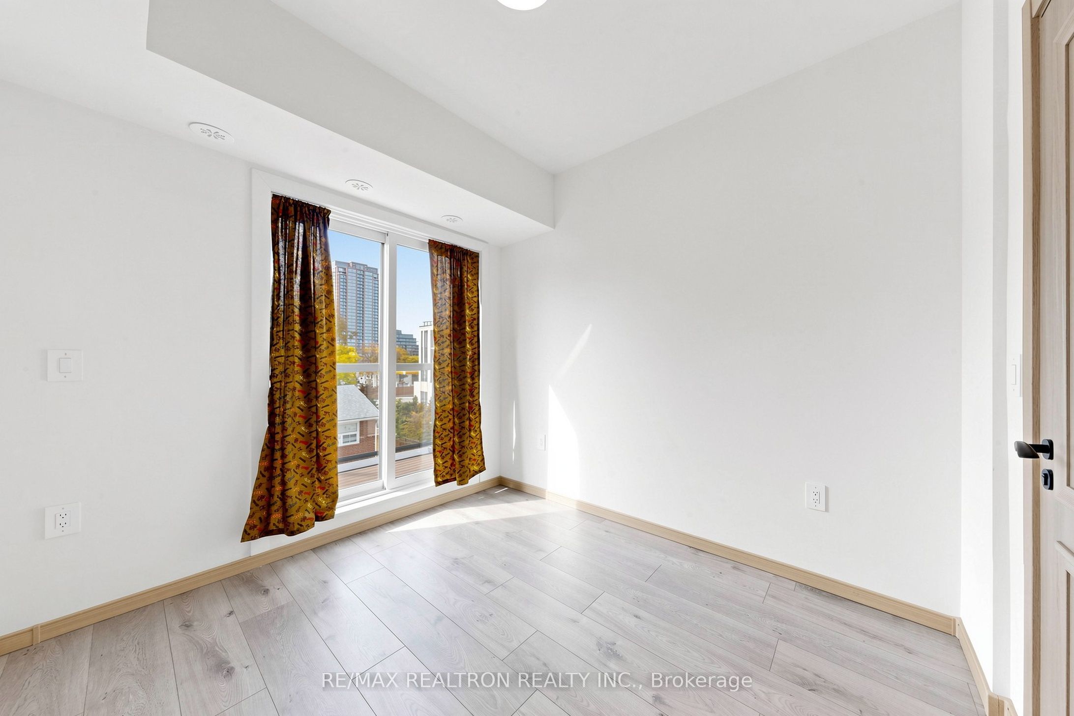 3423 Sheppard Avenue E 307 Property Photo 15