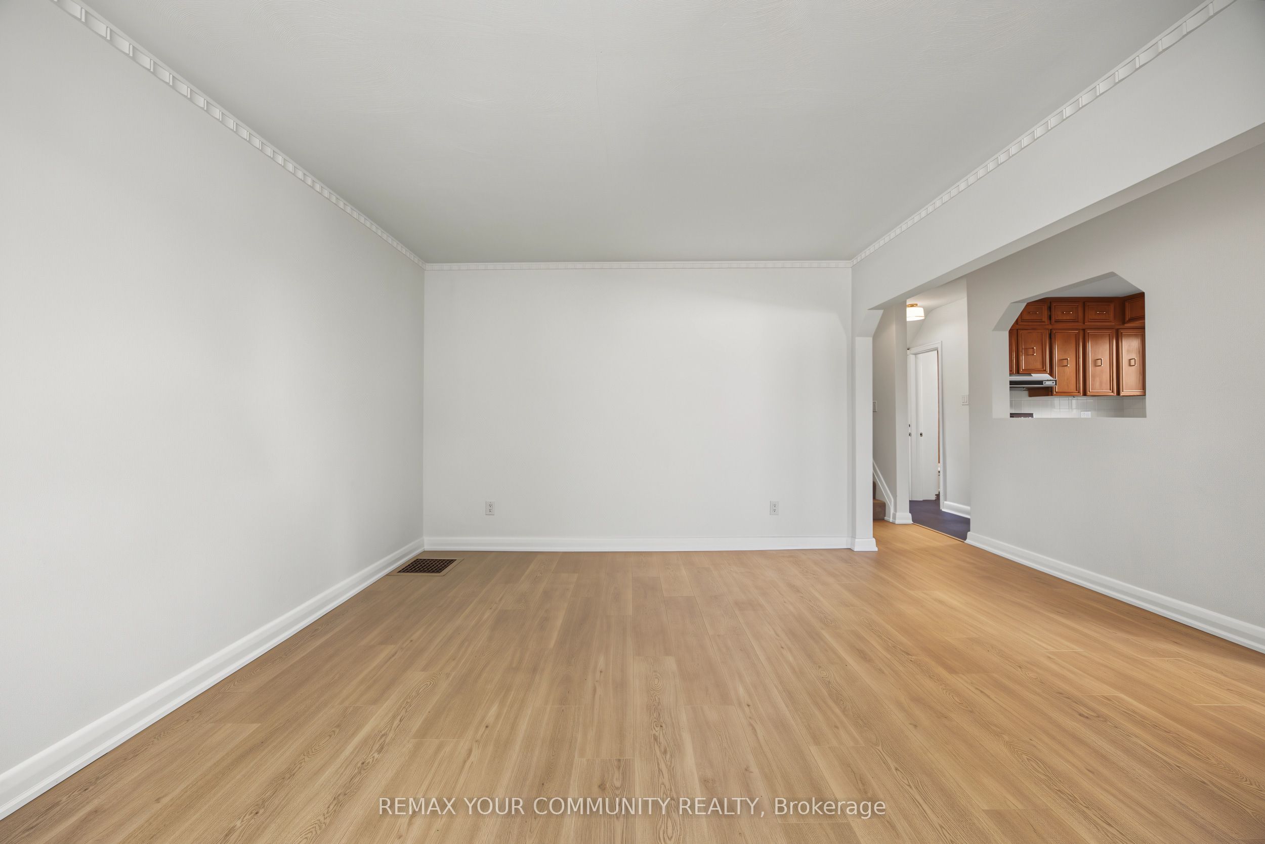 18 Robertsfield Crescent Property Photo 11