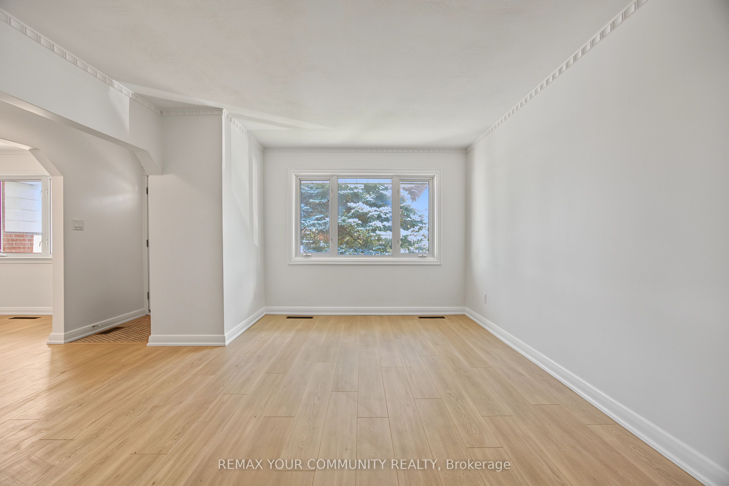 18 Robertsfield Crescent Property Photo 16