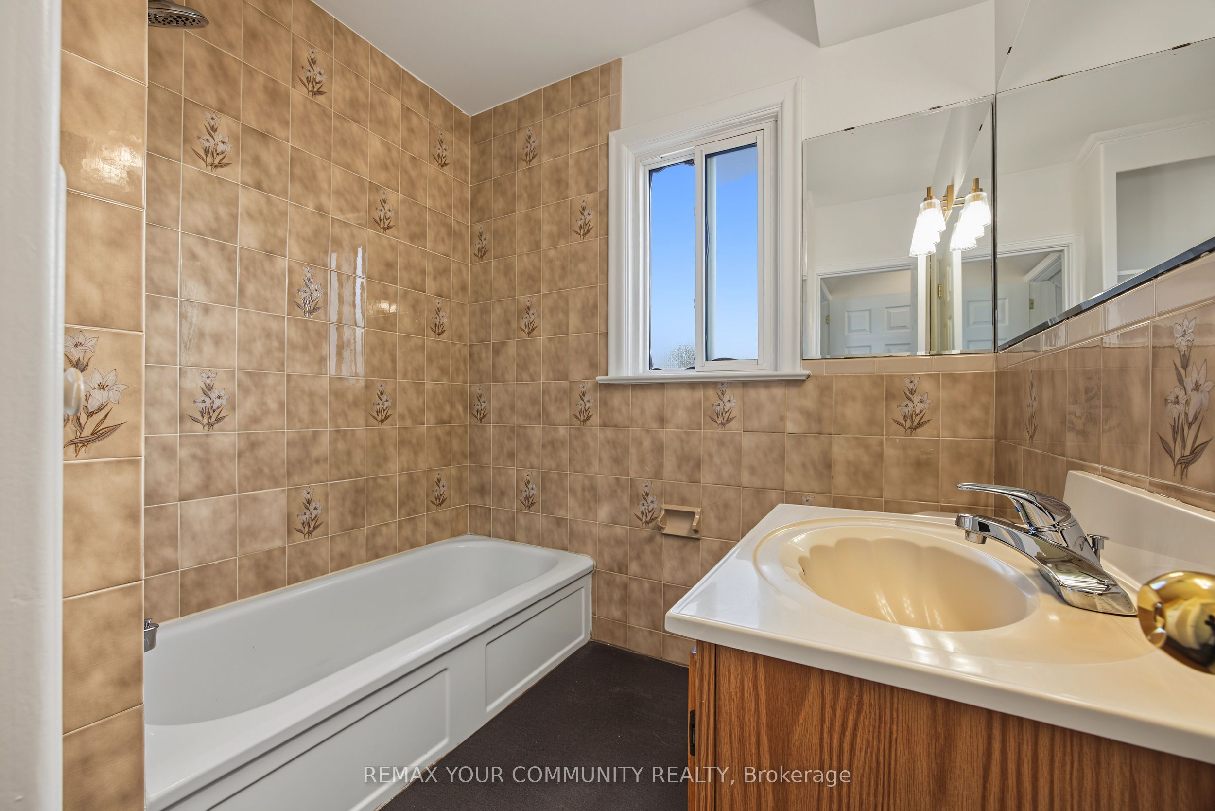 18 Robertsfield Crescent Property Photo 29