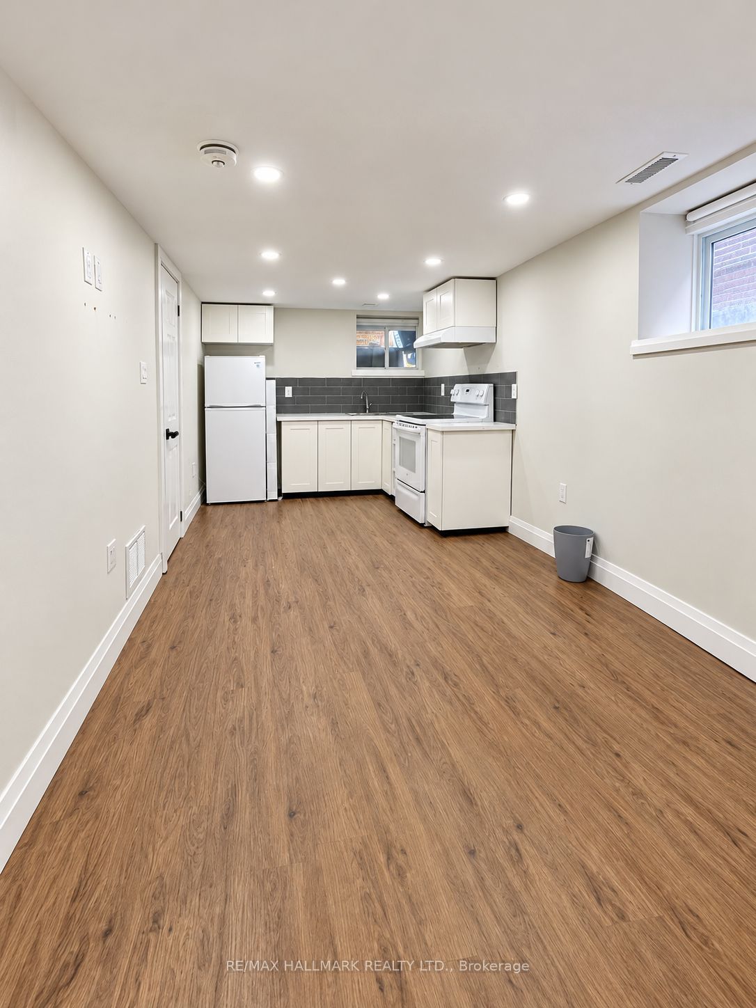 88 Lamb Avenue Basement Property Photo 3