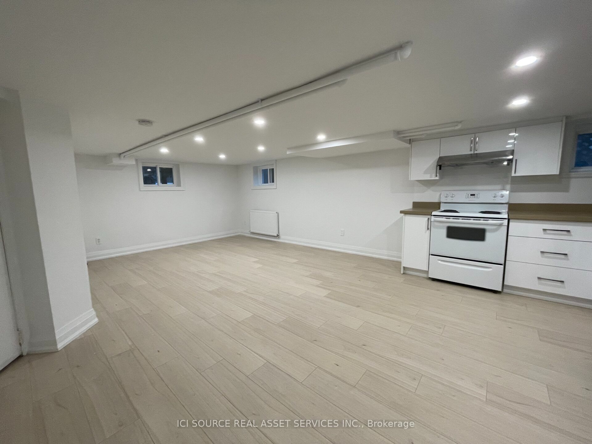 44 Courcelette Road Unit 6 Property Photo 5