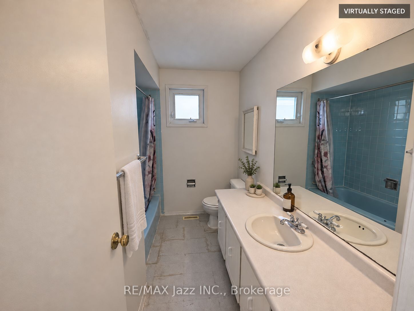 677 Grandview Drive Property Photo 13