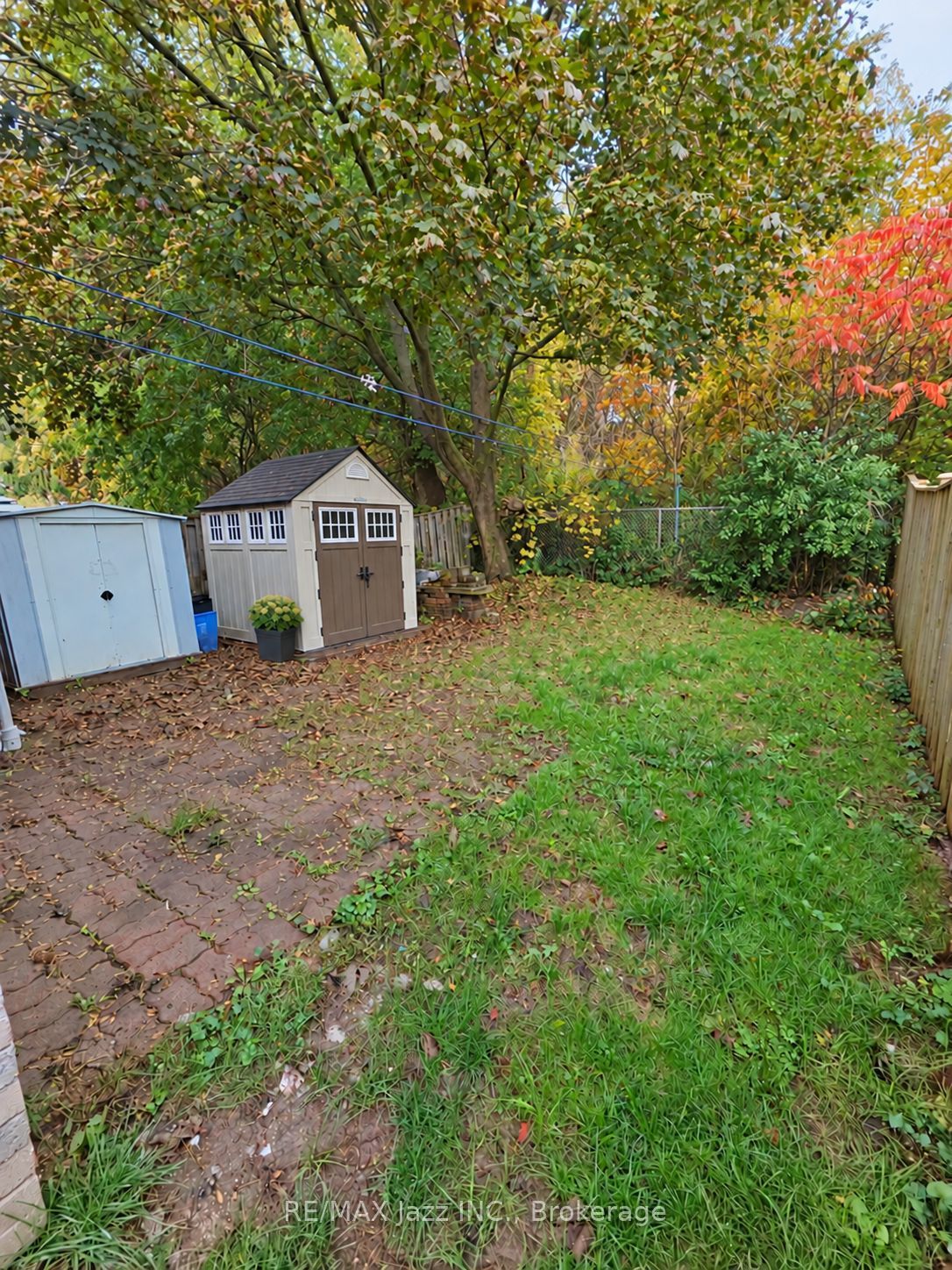 677 Grandview Drive Property Photo 16