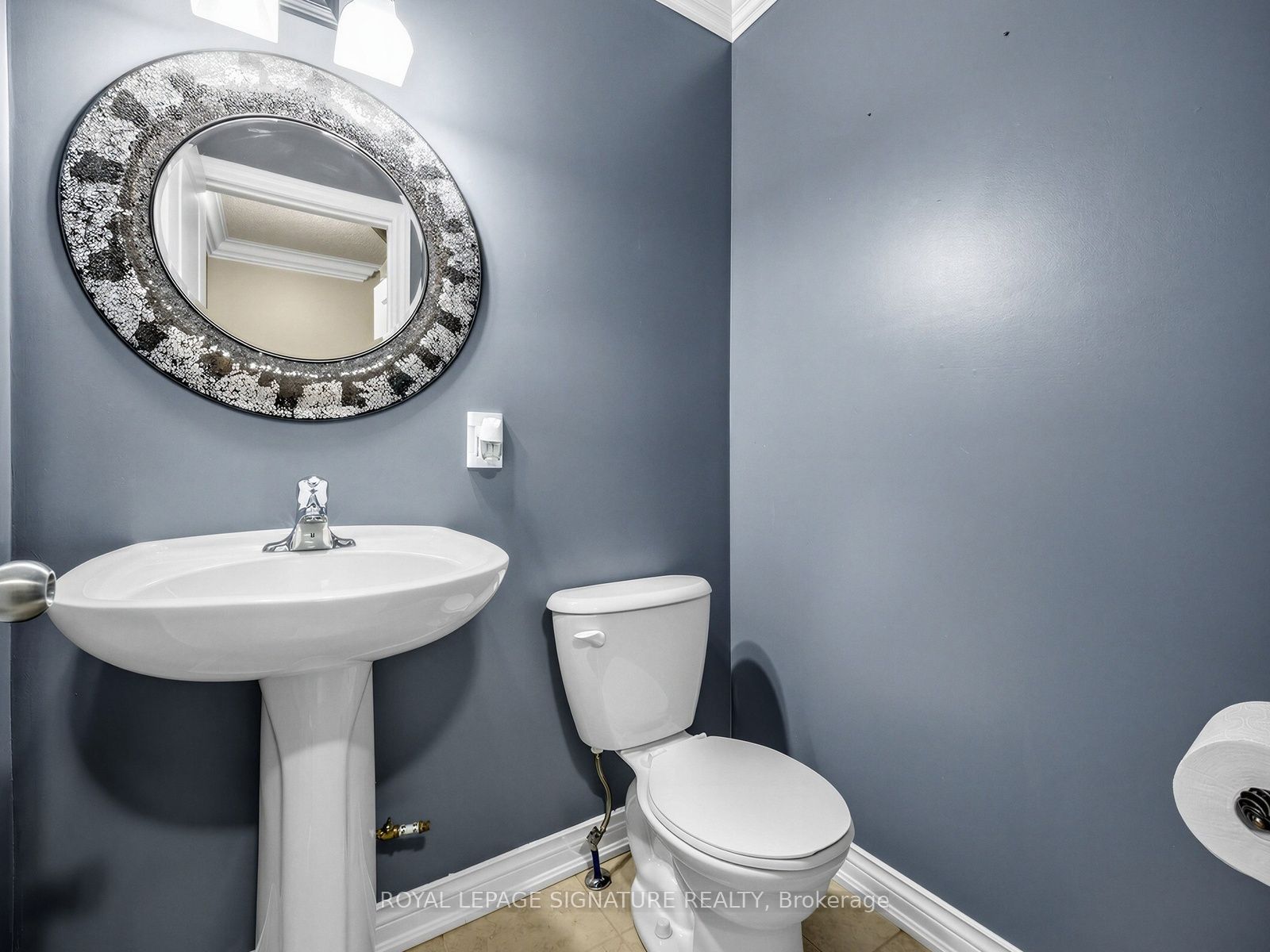 27 Shapland Crescent Property Photo 11