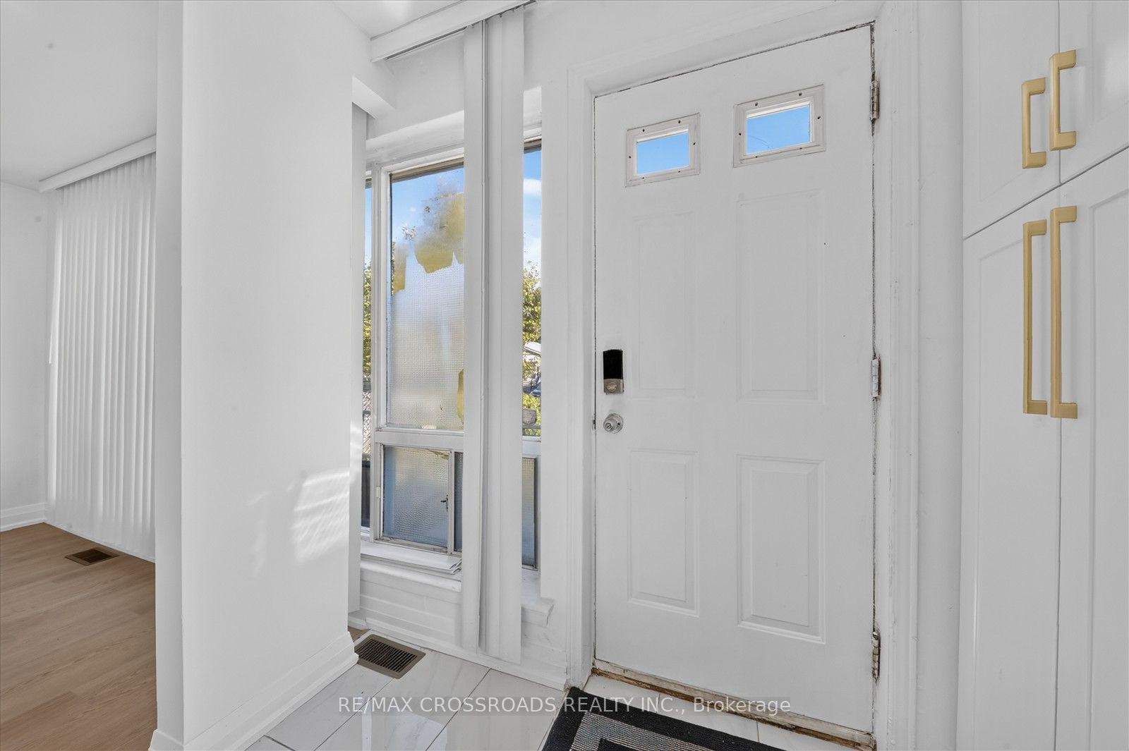210 Linden Avenue Property Photo 5