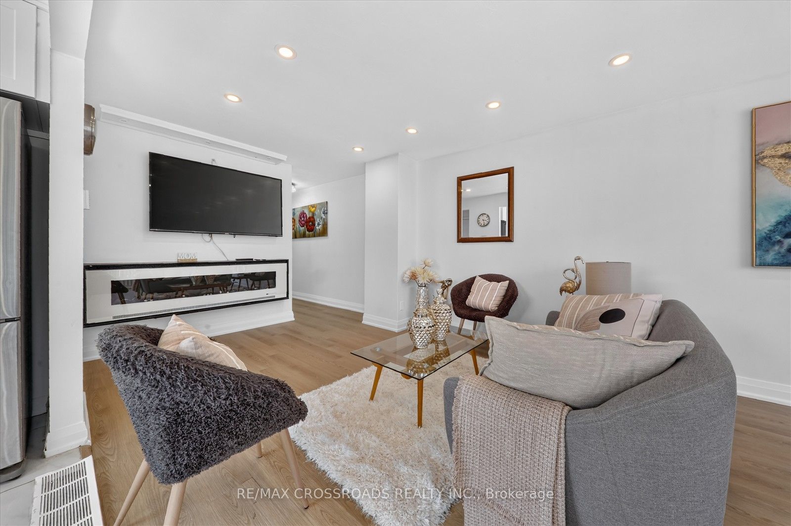 210 Linden Avenue Property Photo 9