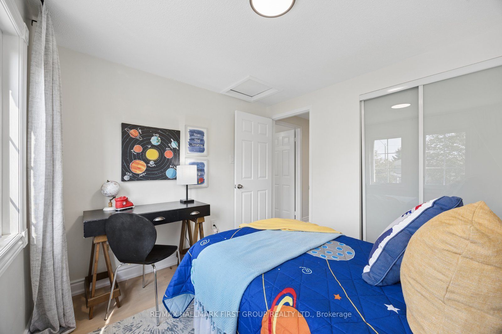 1870 Larksmere Court Property Photo 28