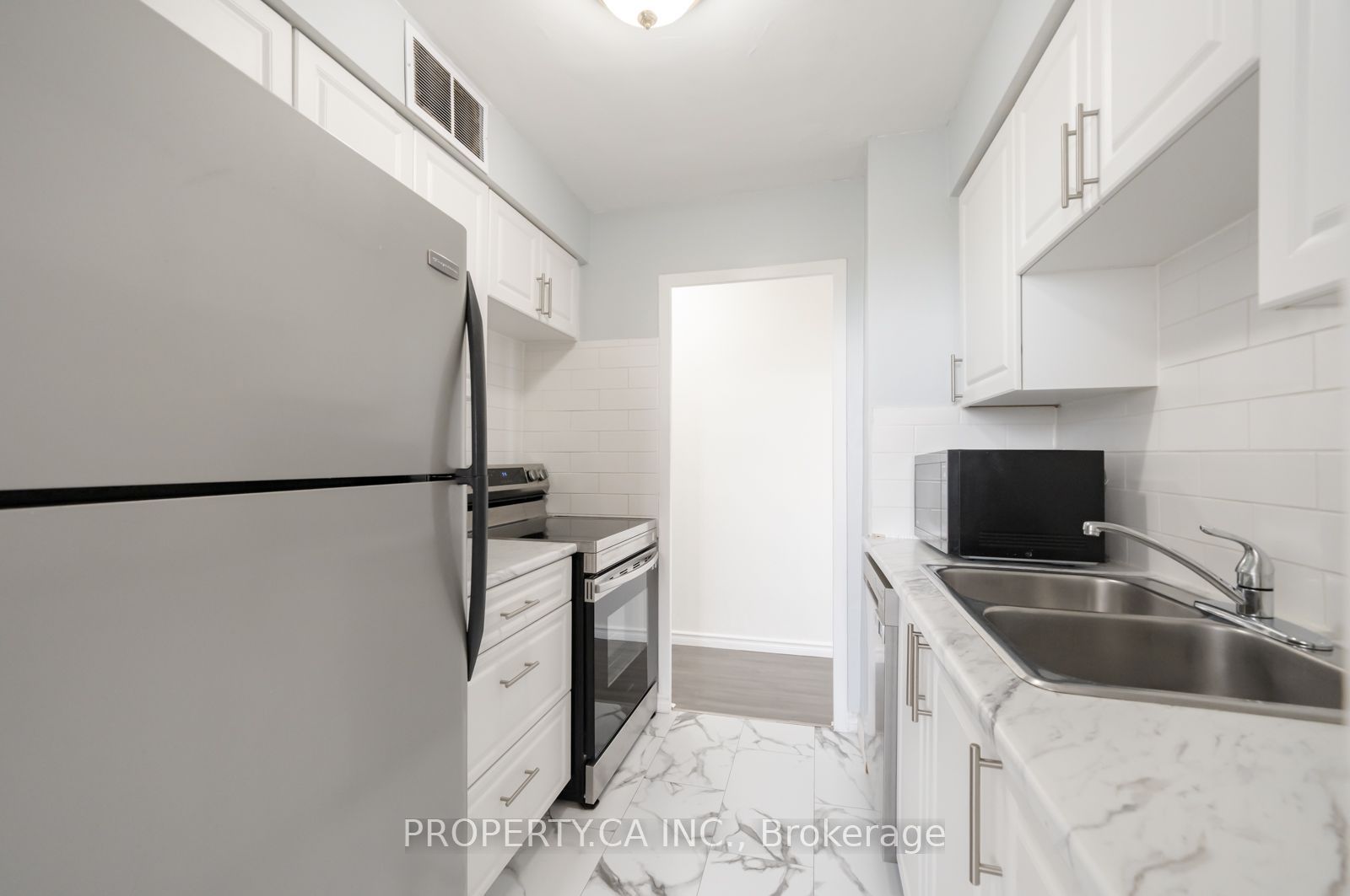 3311 Kingston Road 1111 Property Photo 16