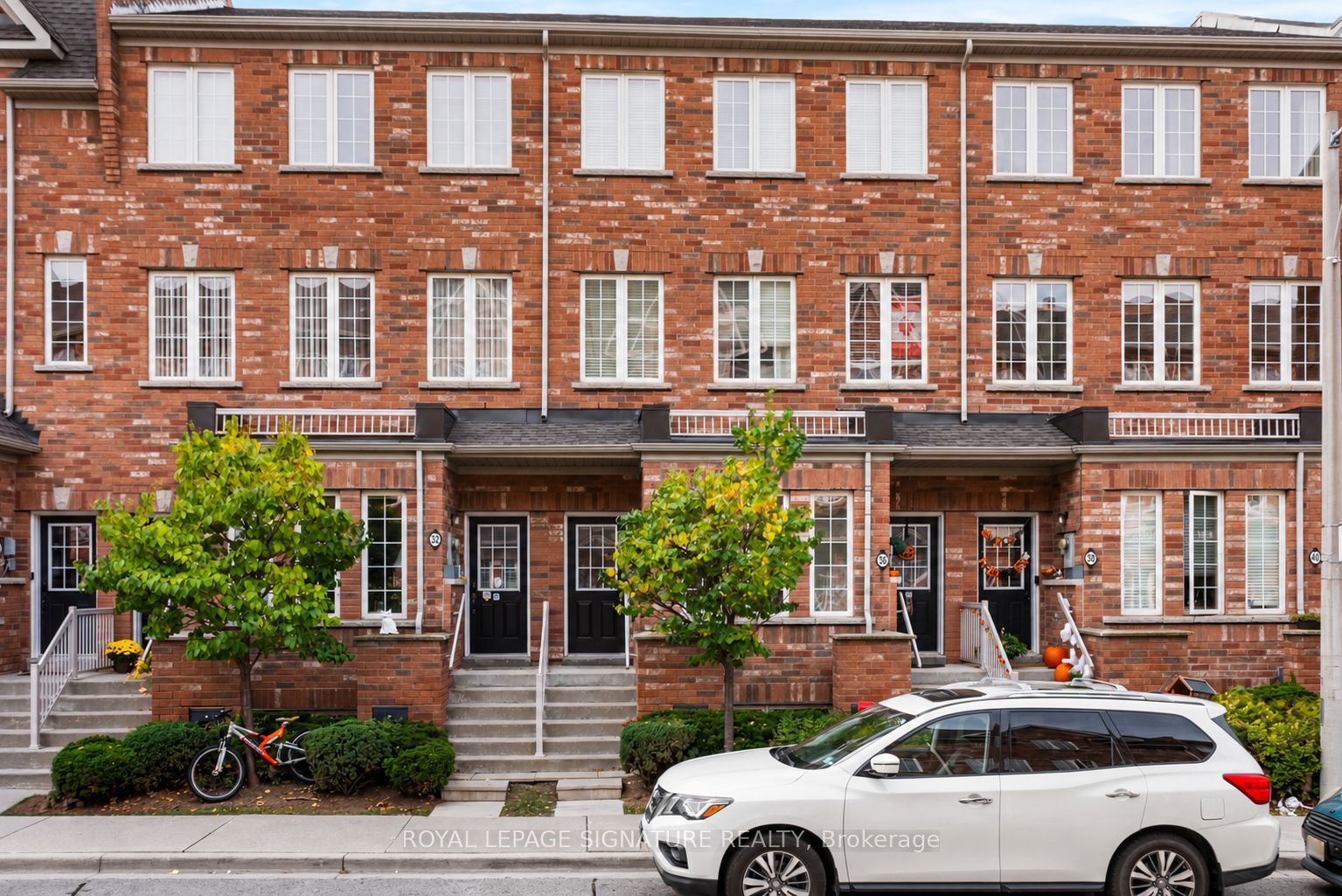 34 Carnahan Terrace Property Photo 2