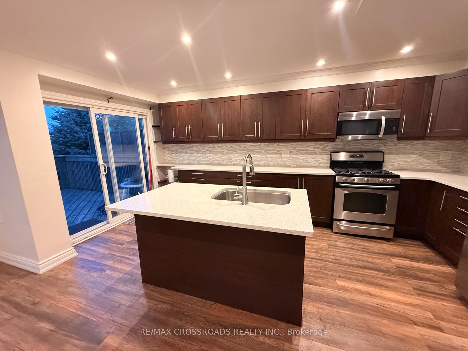 21 Fernbank Place Property Photo 18