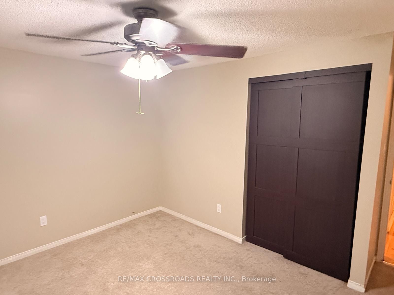 21 Fernbank Place Property Photo 27