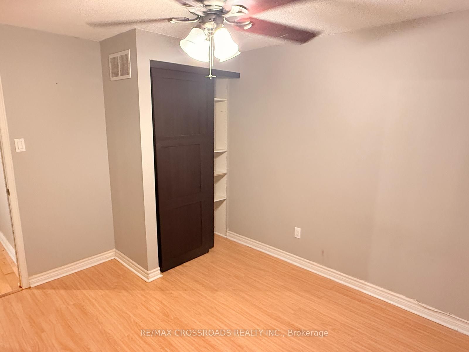 21 Fernbank Place Property Photo 29