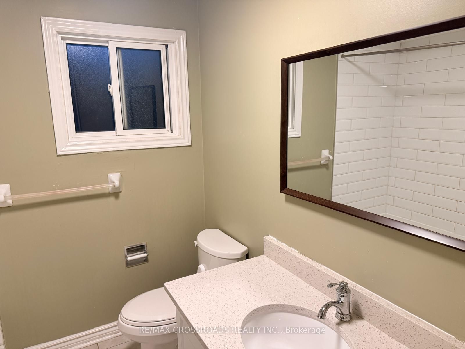 21 Fernbank Place Property Photo 31