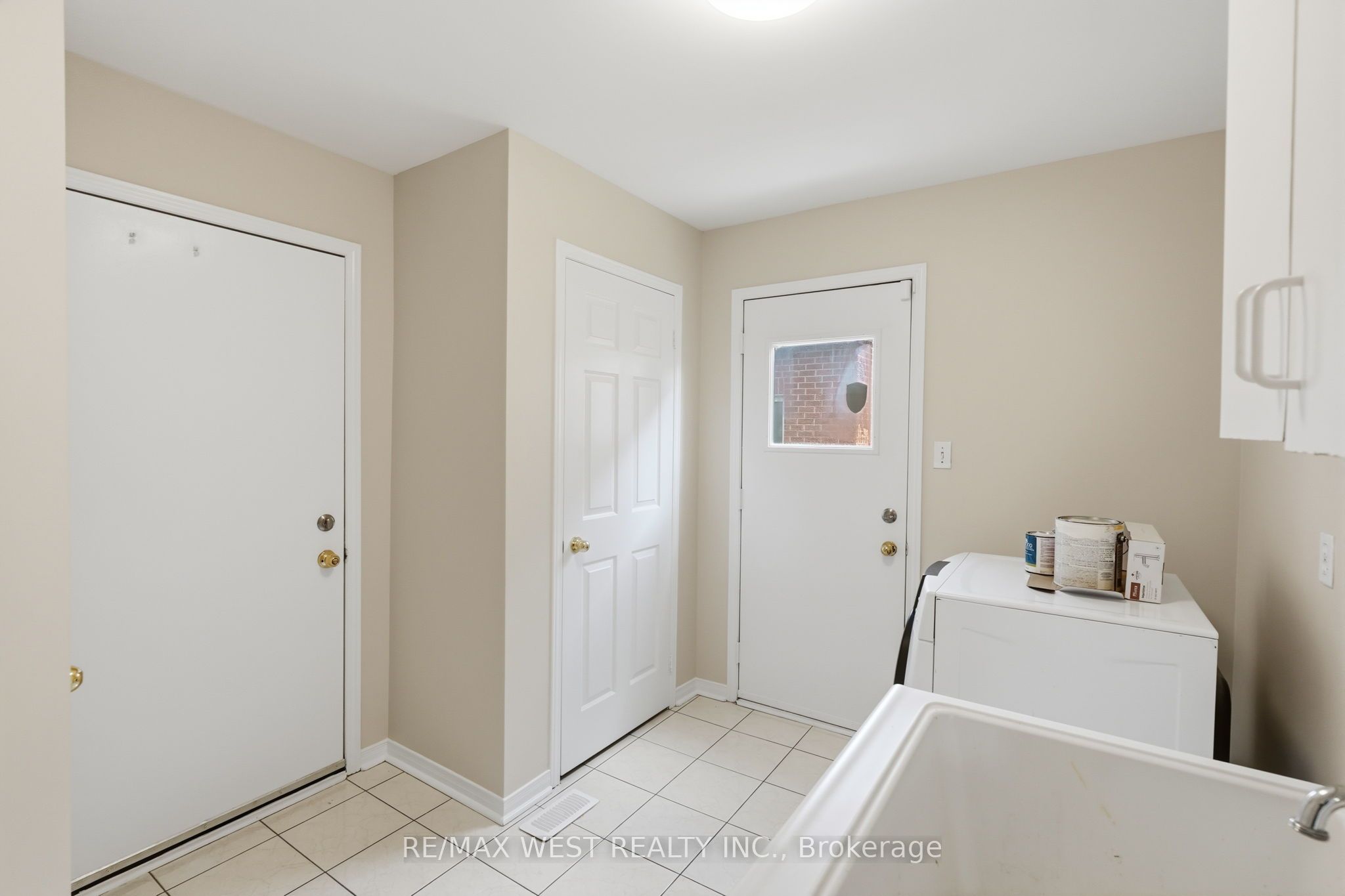 60 Furrow Drive Property Photo 13