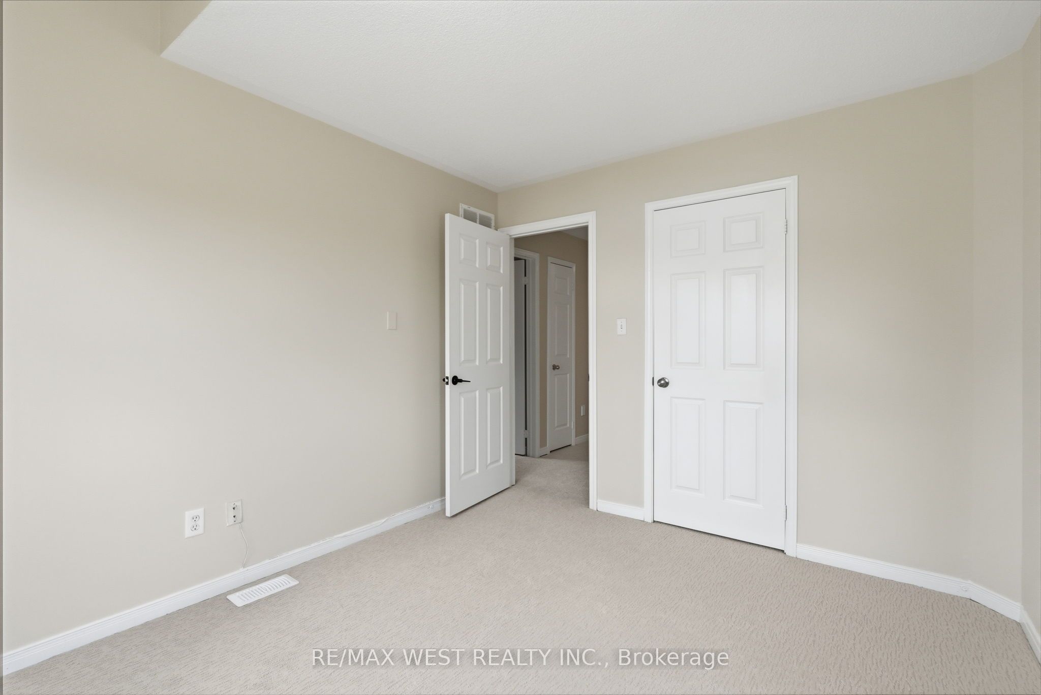 60 Furrow Drive Property Photo 23