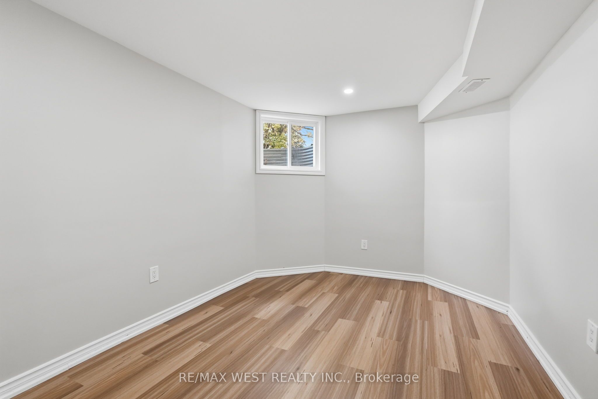 60 Furrow Drive Property Photo 29