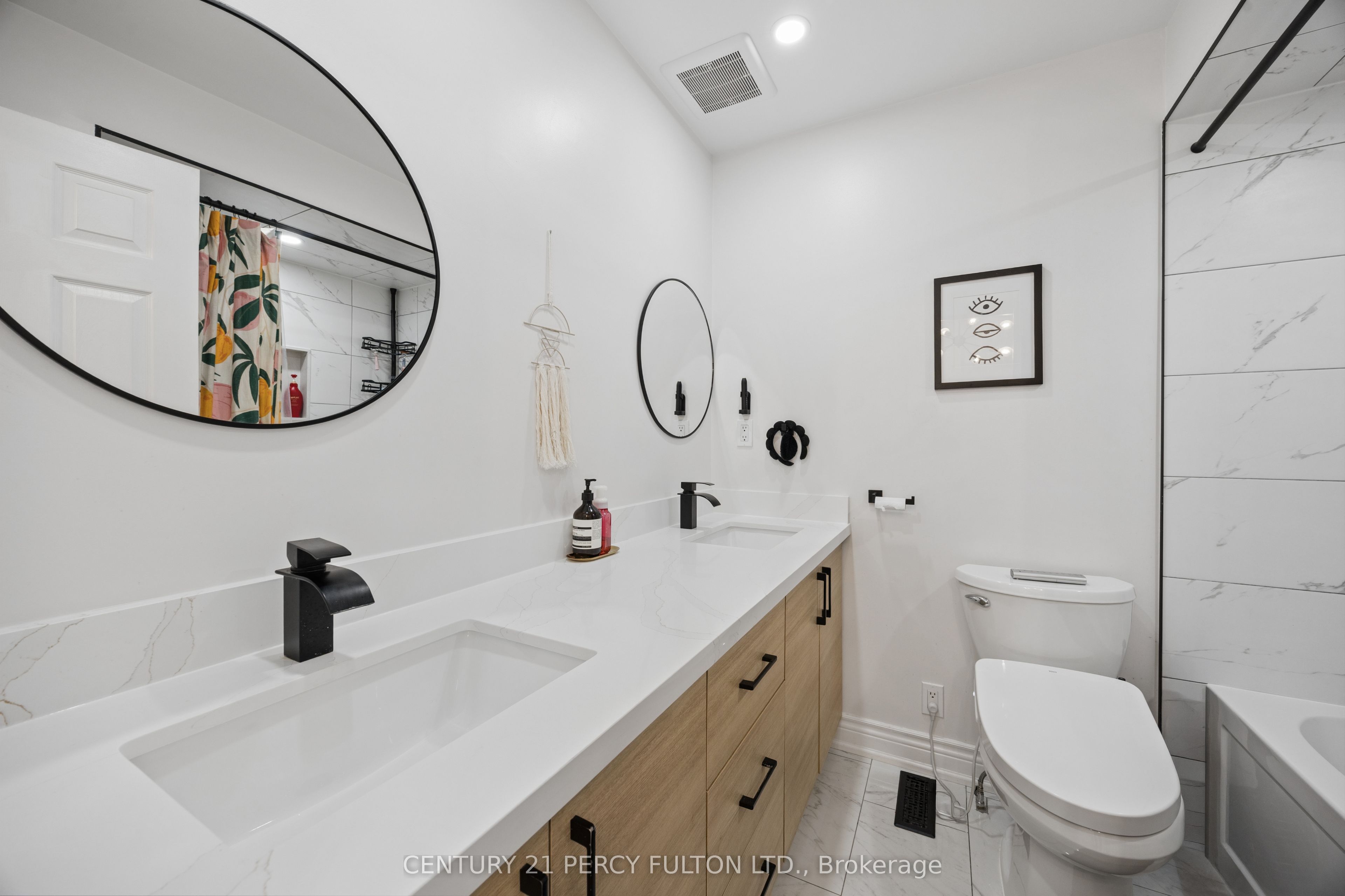 740 Kennedy Road 58b Property Photo 15