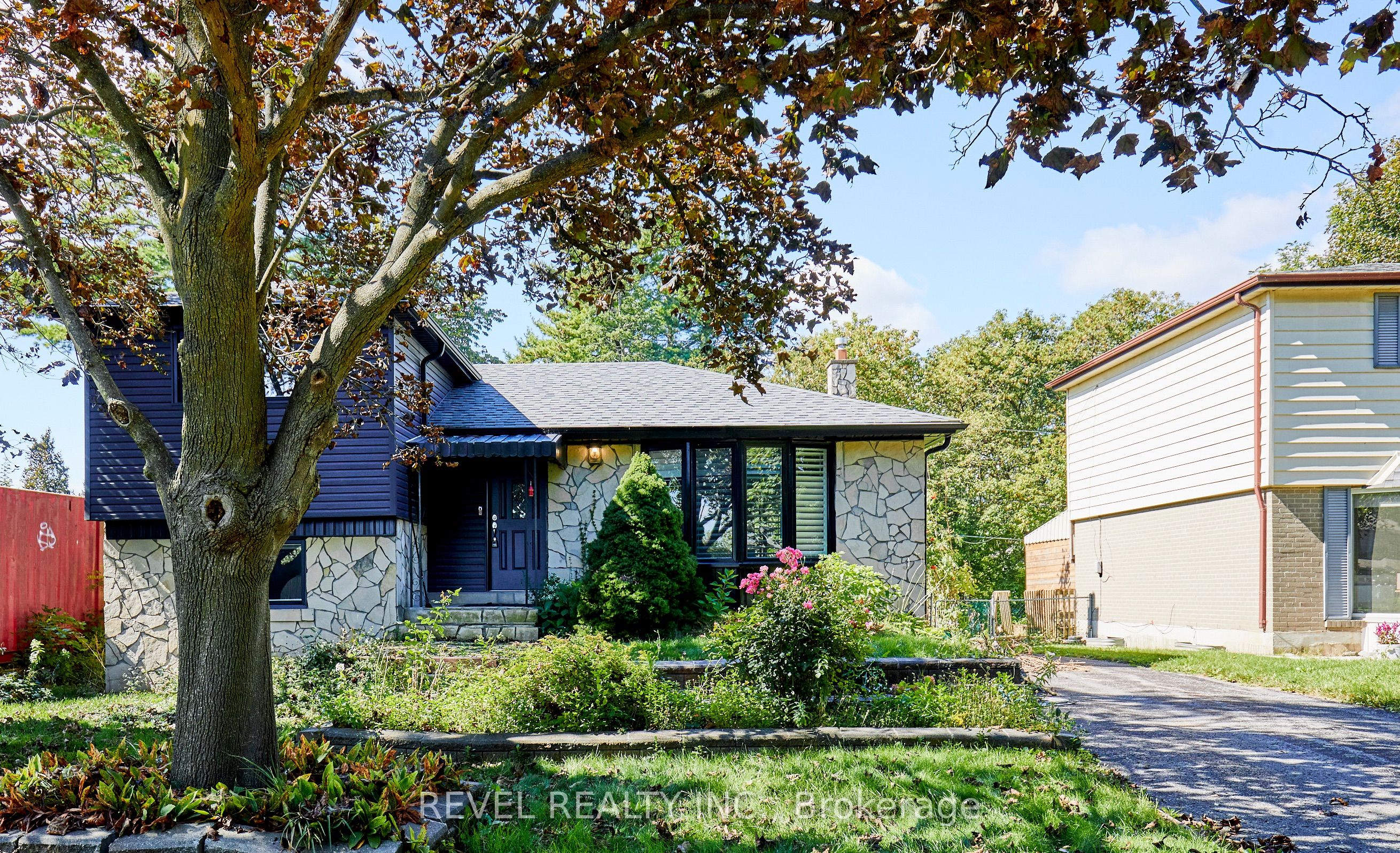 1260 Ilona Park Road Property Photo 3