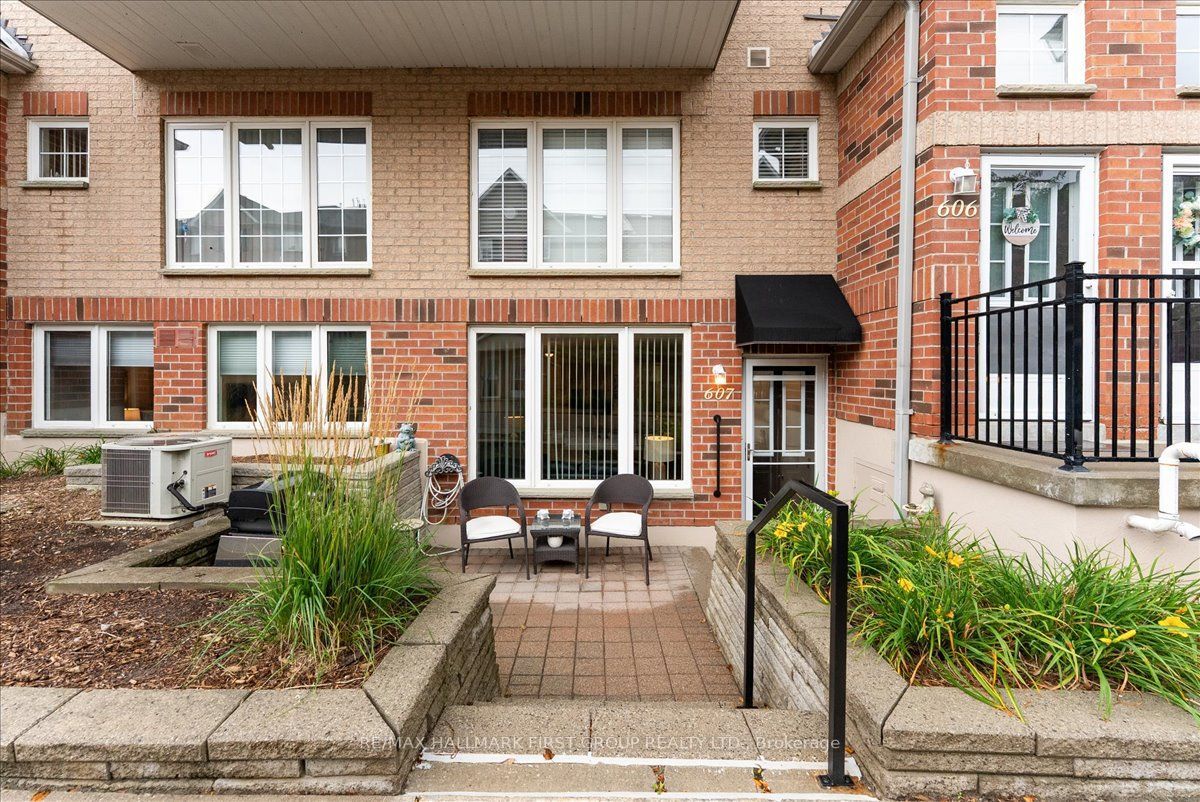 1400 The Esplanade N 607 Property Photo 2