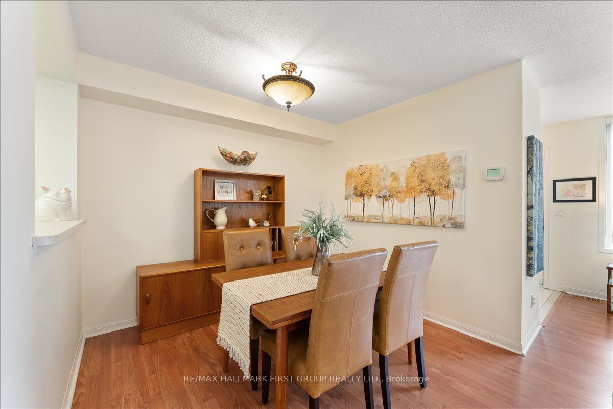 1400 The Esplanade N 607 Property Photo 8