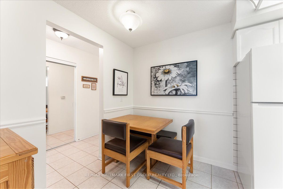 1400 The Esplanade N 607 Property Photo 13