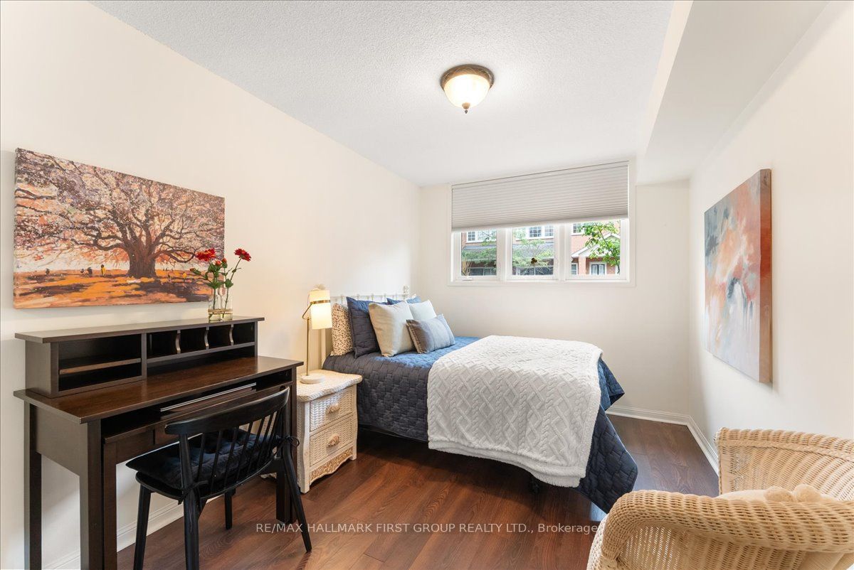 1400 The Esplanade N 607 Property Photo 18