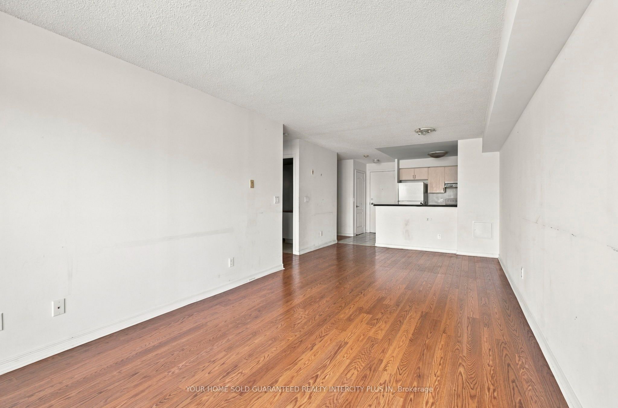 3650 Kingston Road 802 Property Photo 17