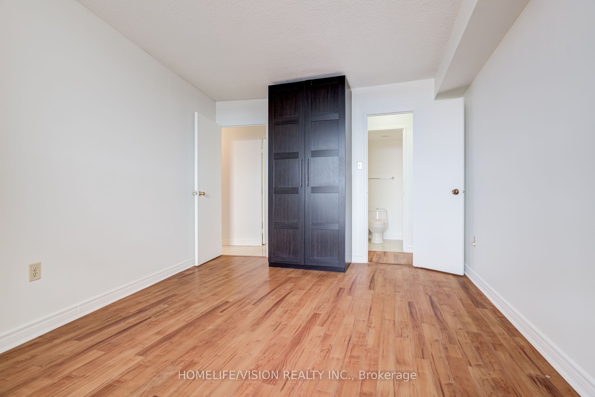 2365 Kennedy Road 1207 Property Photo 21