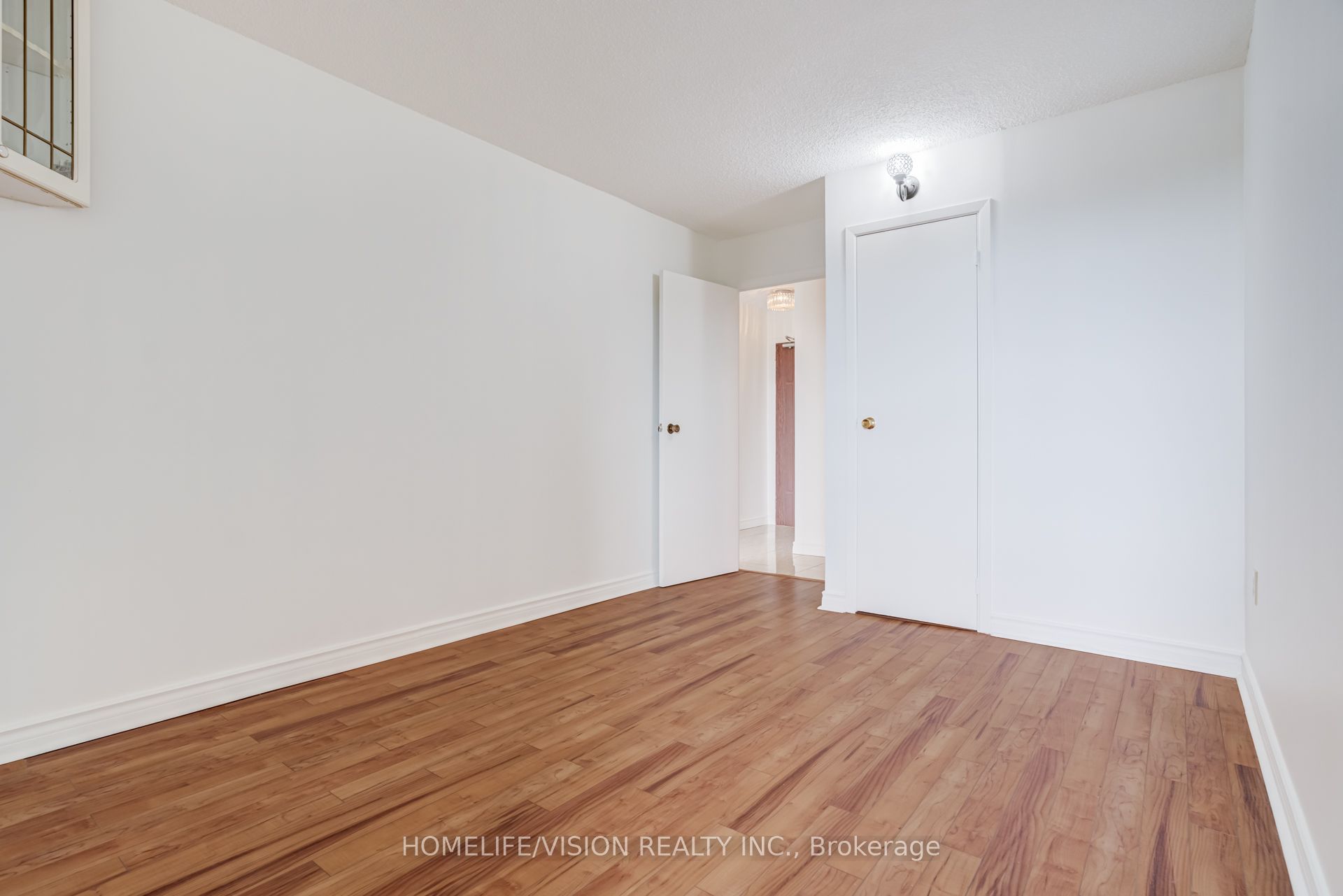 2365 Kennedy Road 1207 Property Photo 27