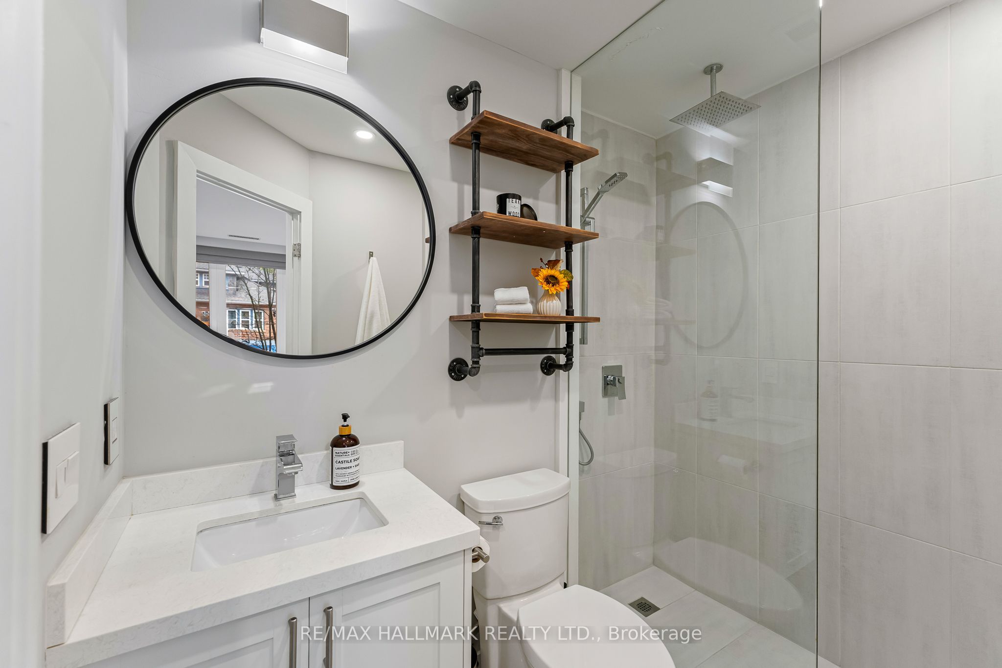 2365 Queen Street E 201 Property Photo 22