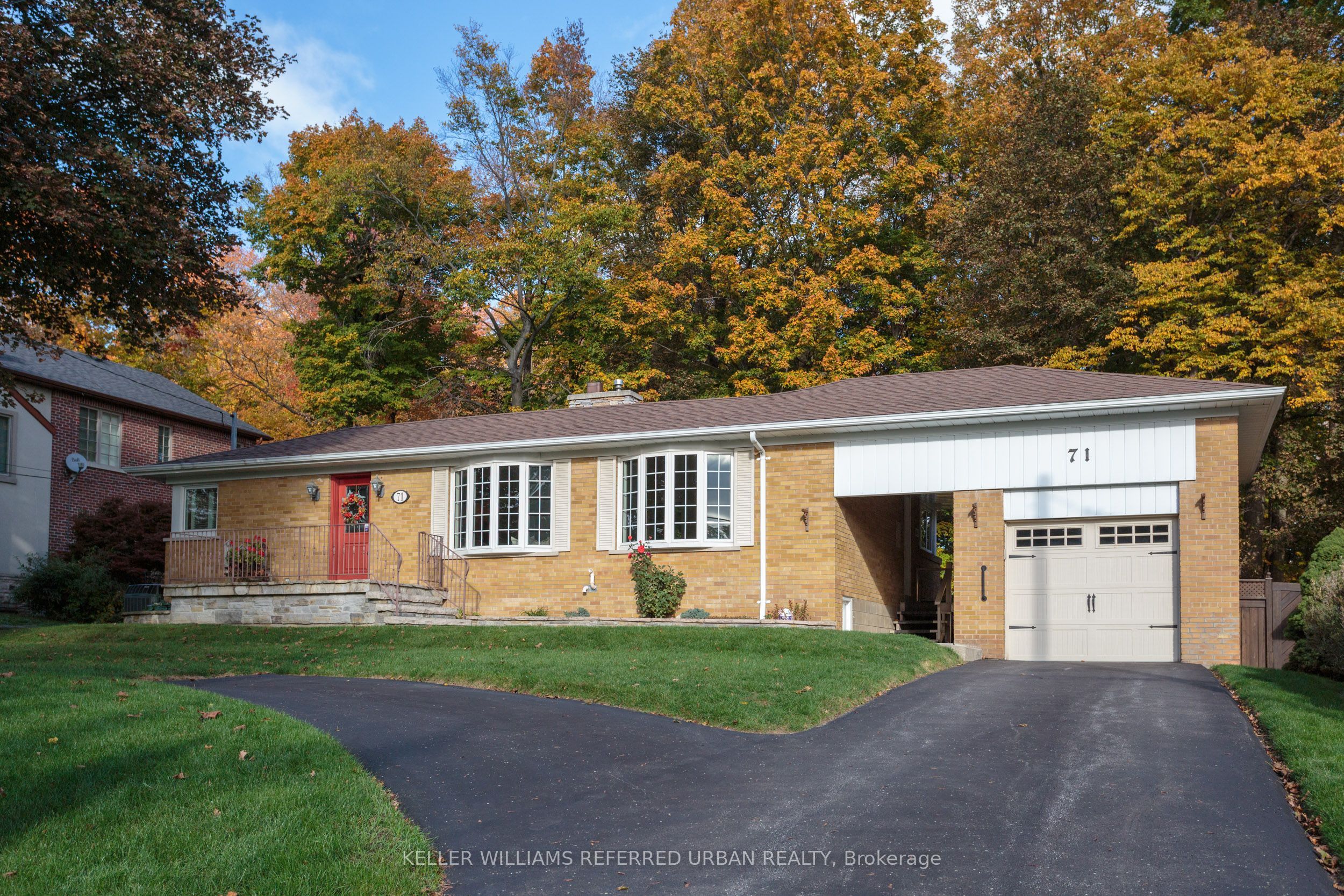 71 Agincourt Drive Property Photo 1