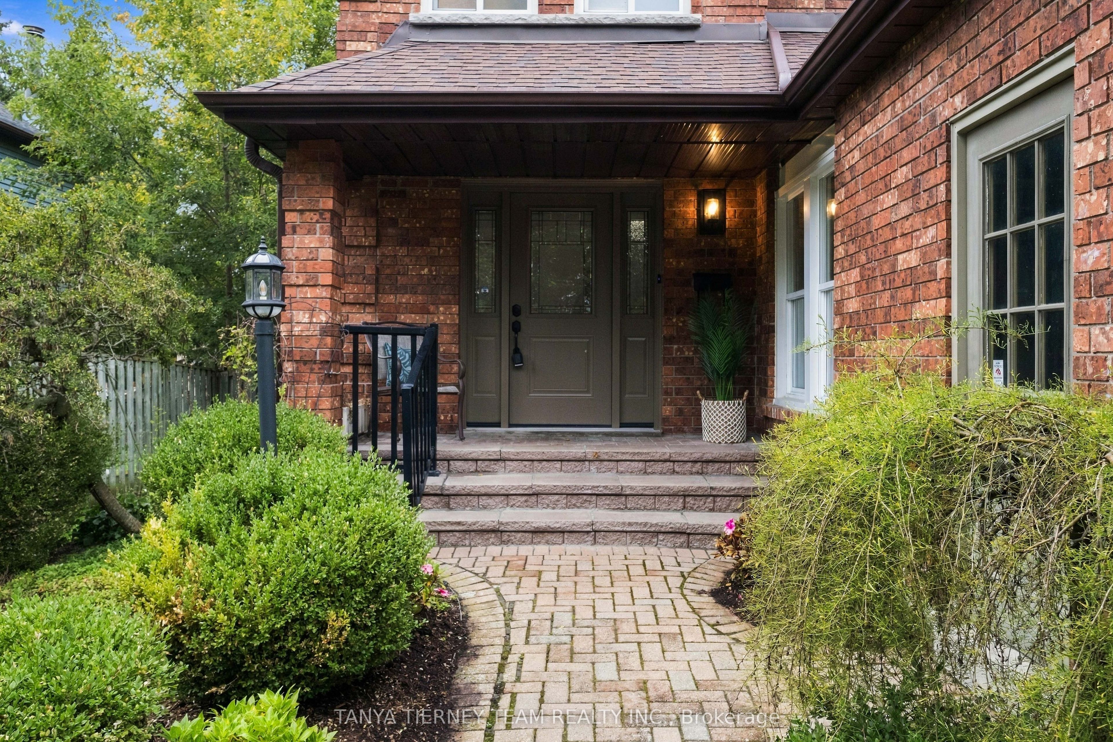 25 Coulton Court Property Photo 5