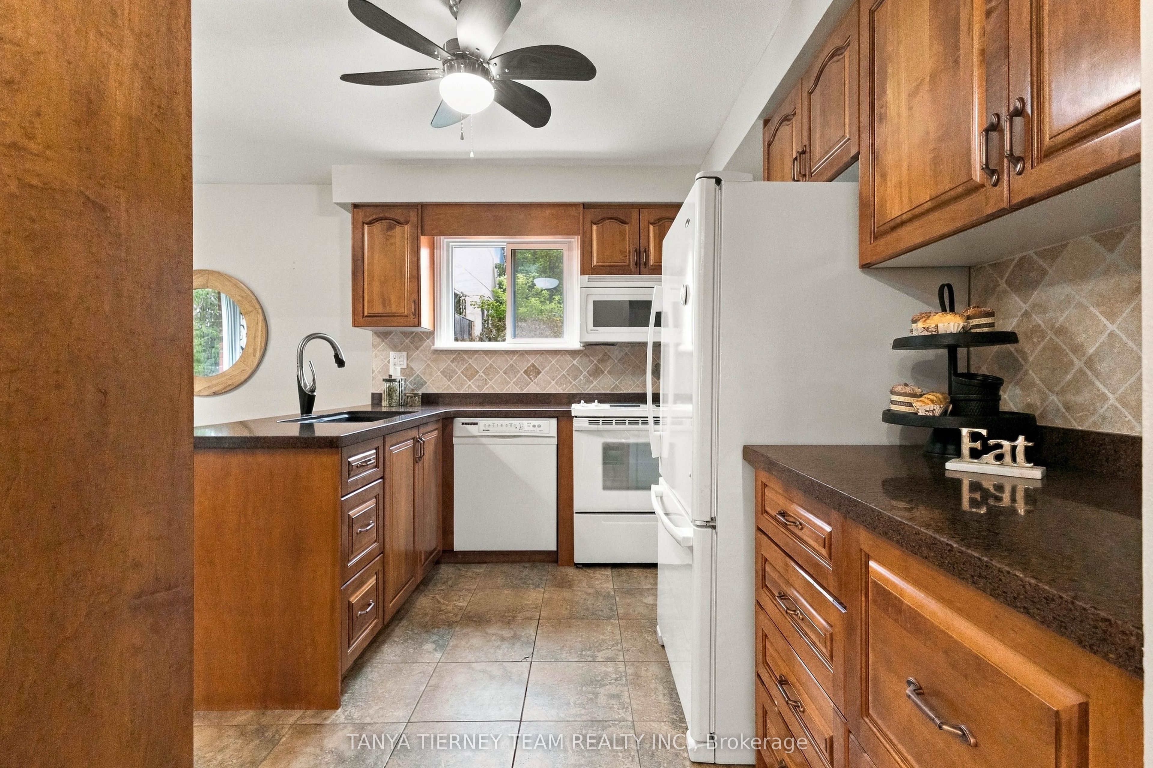 25 Coulton Court Property Photo 15