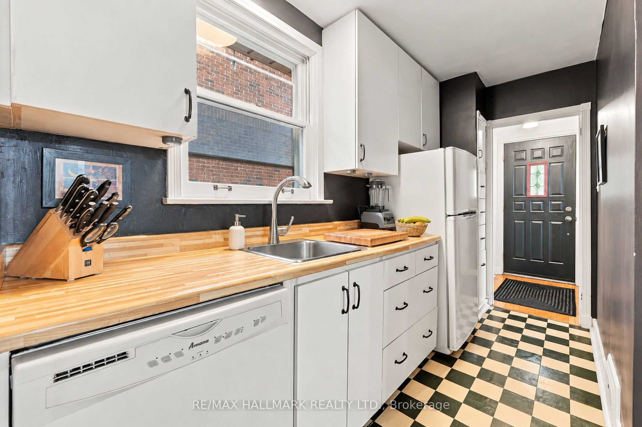 57 Athlone Road Property Photo 11