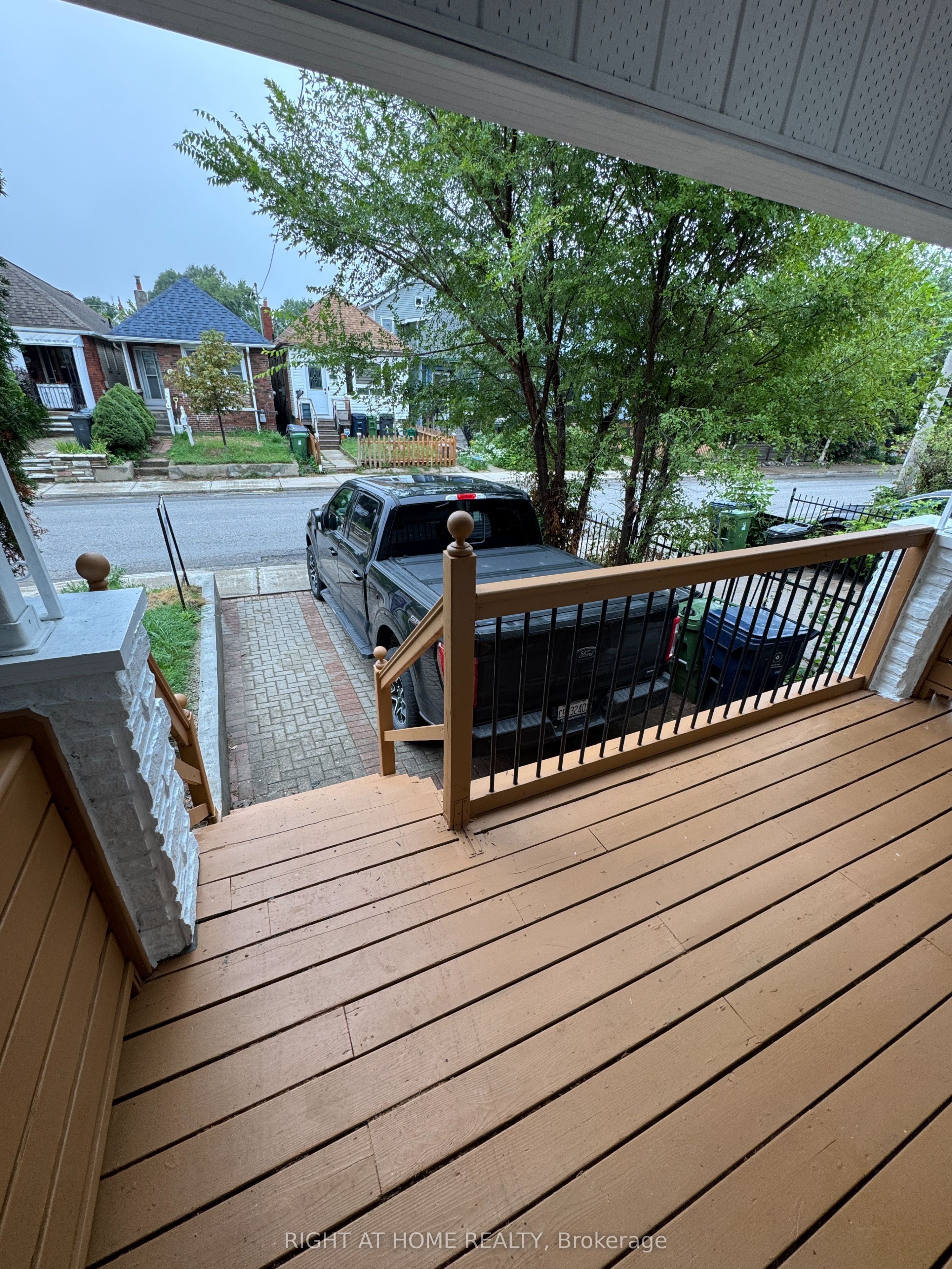 683 Mortimer Avenue Property Photo 2