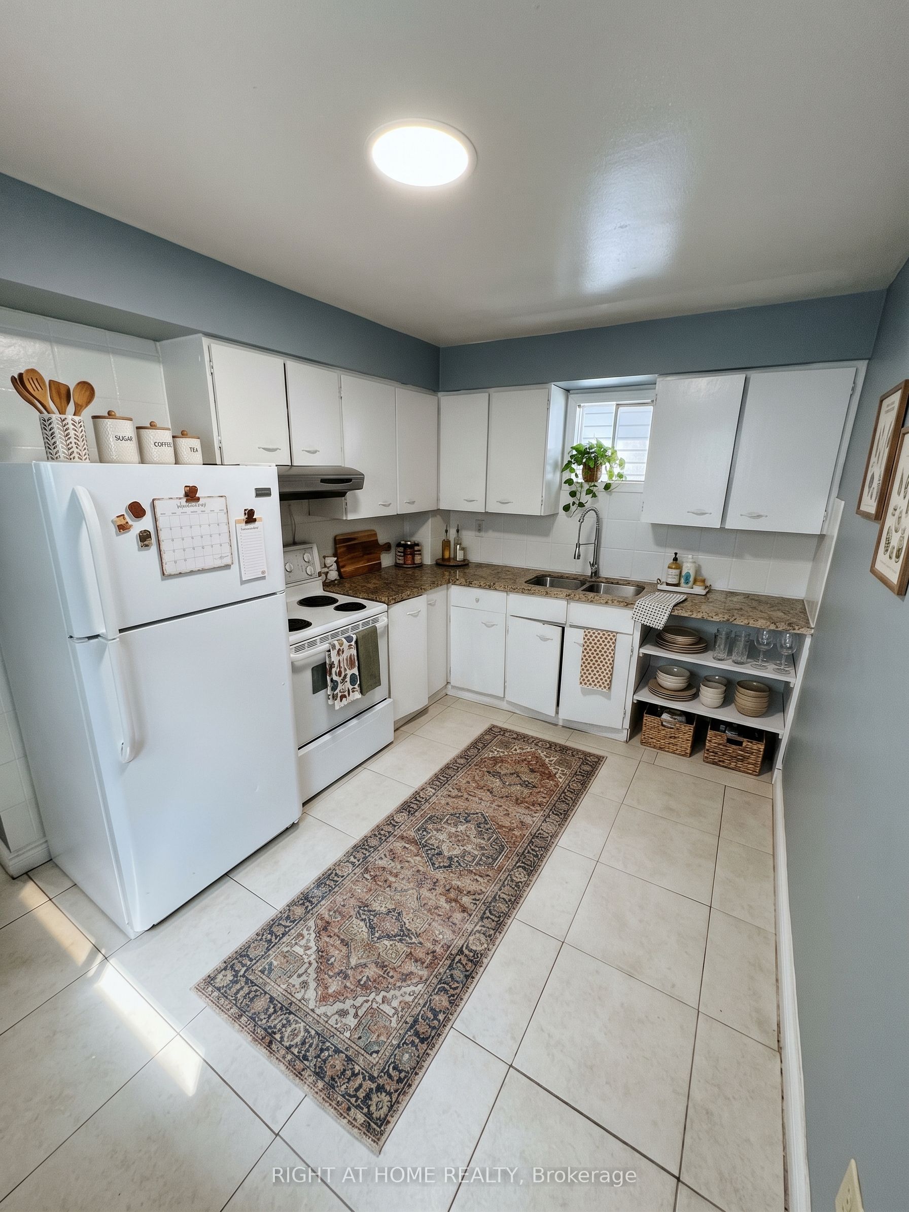 683 Mortimer Avenue Property Photo 12