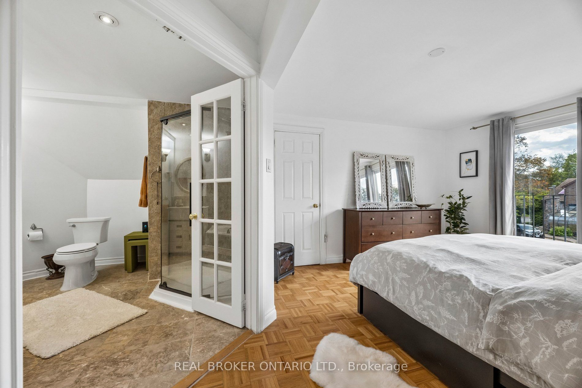 22 Ravenscroft Road Property Photo 24
