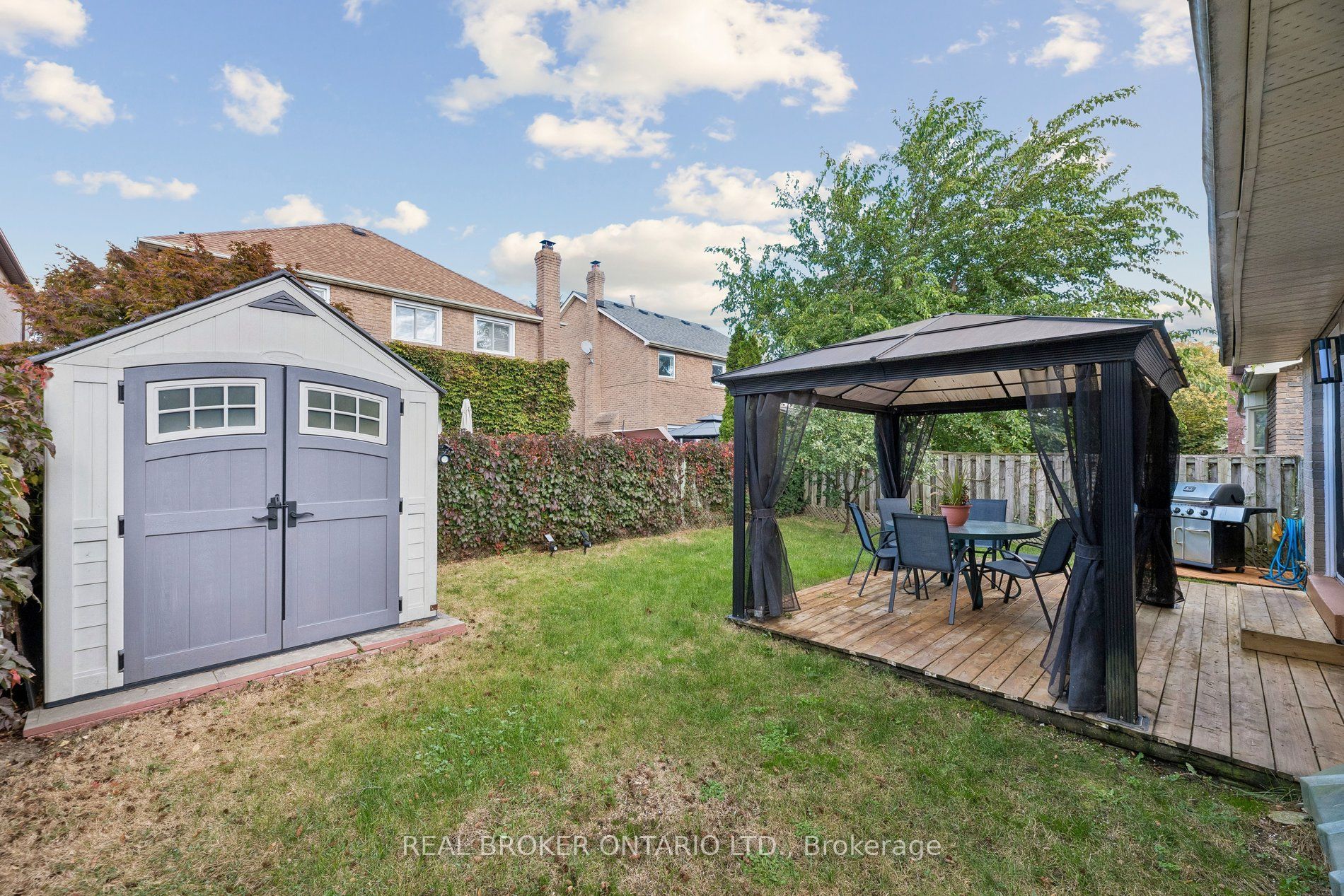 22 Ravenscroft Road Property Photo 47
