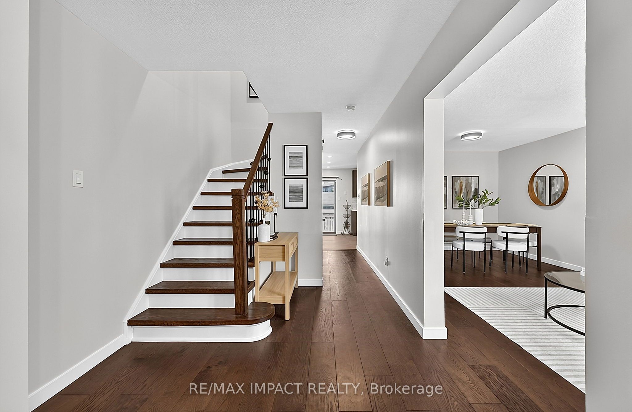 74 Yorkville Drive Property Photo 5