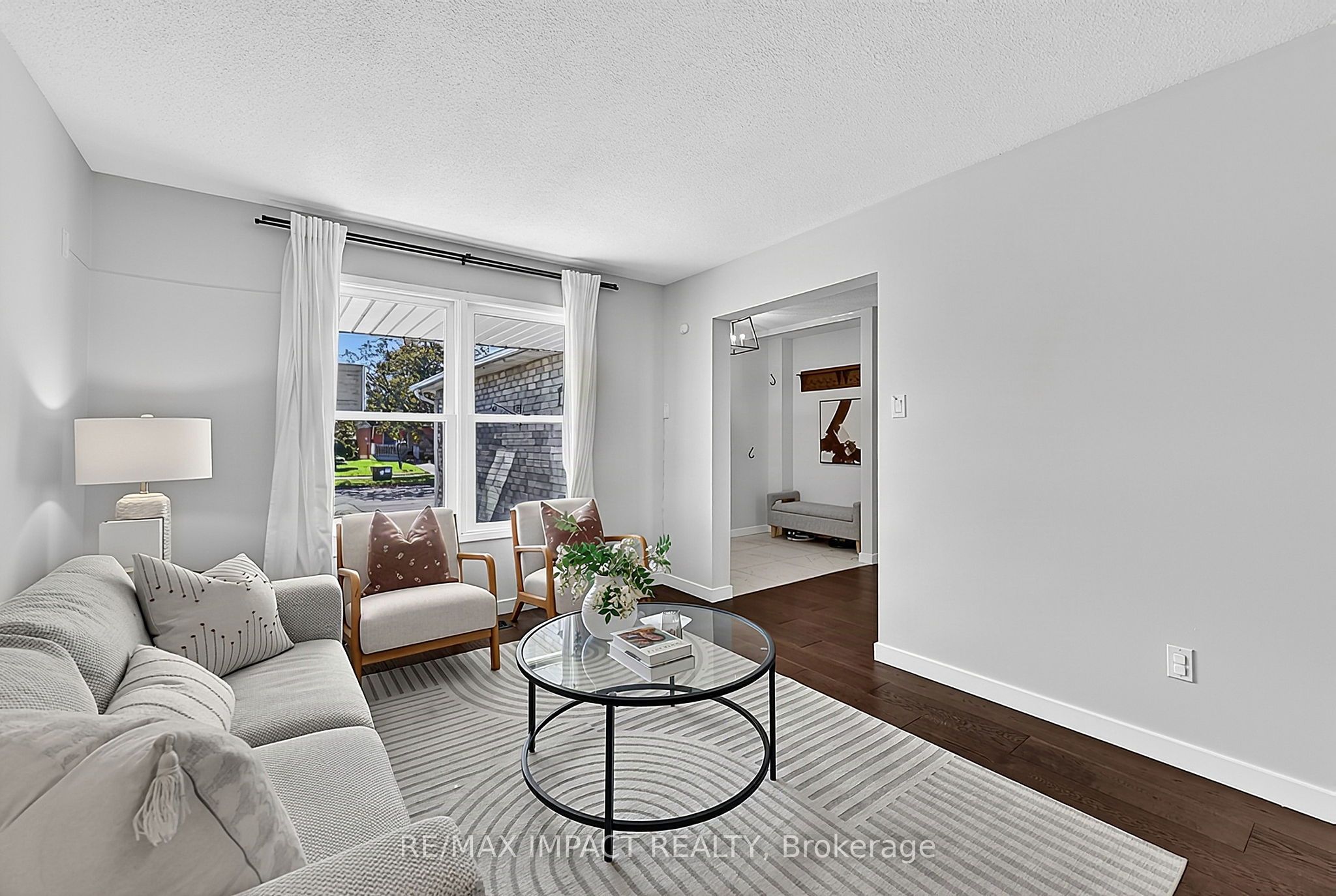 74 Yorkville Drive Property Photo 8